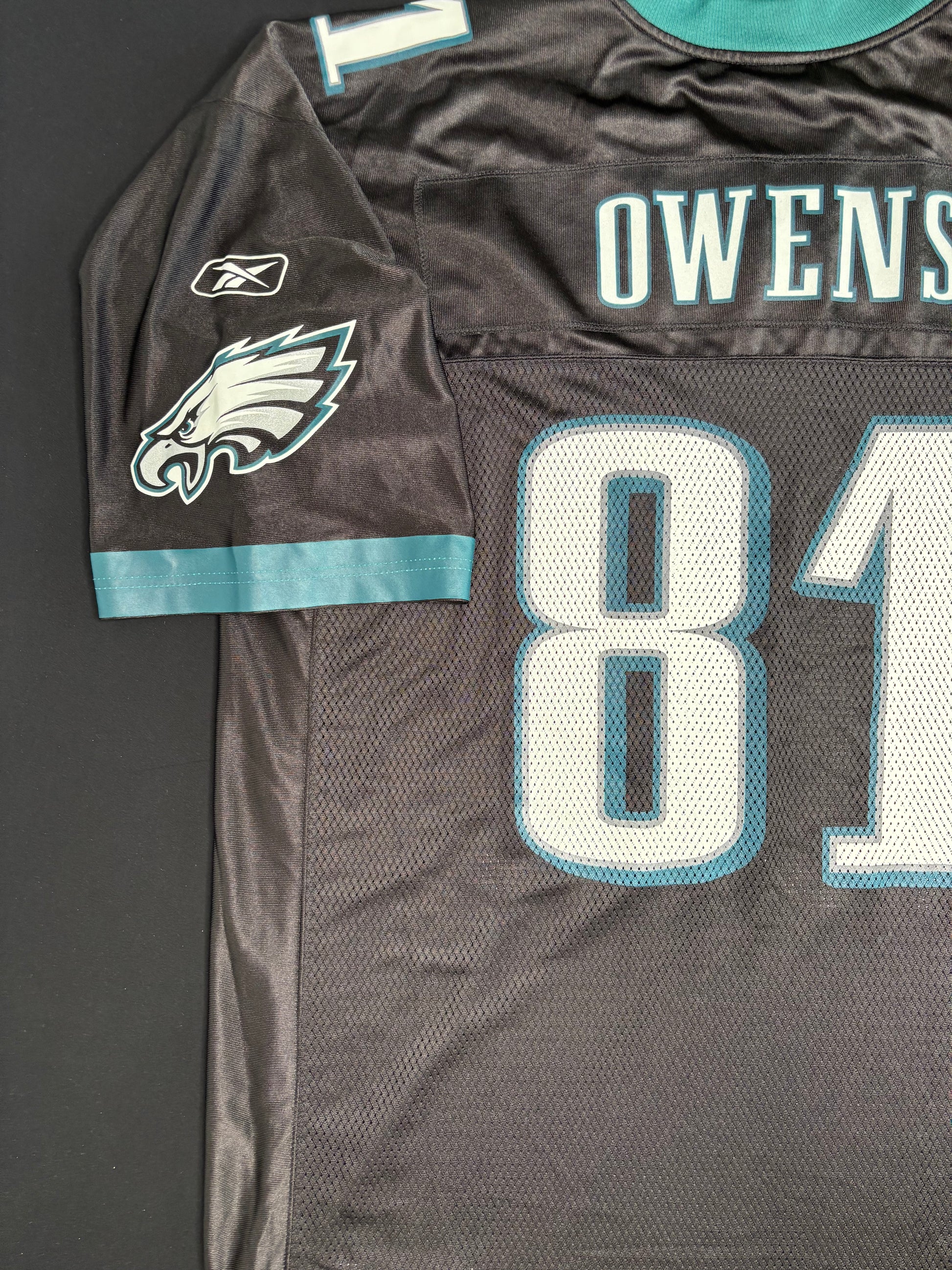 Philadelphia Eagles Terrell Owens Alt Black Reebok Football Jersey Size: XL