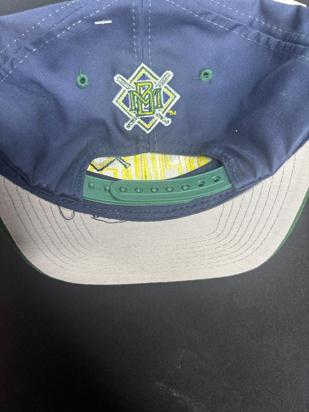 NWT Milwaukee Brewers Logo 7 SnapBack hat