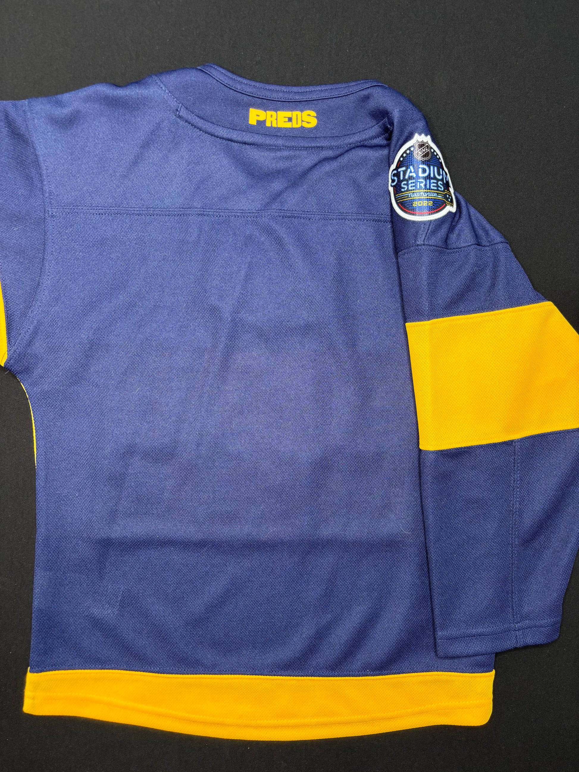 NWT Nashville Predators 2022 Stadium Series “SMASHVILLE” Hockey Jersey Size: Youth 4/7