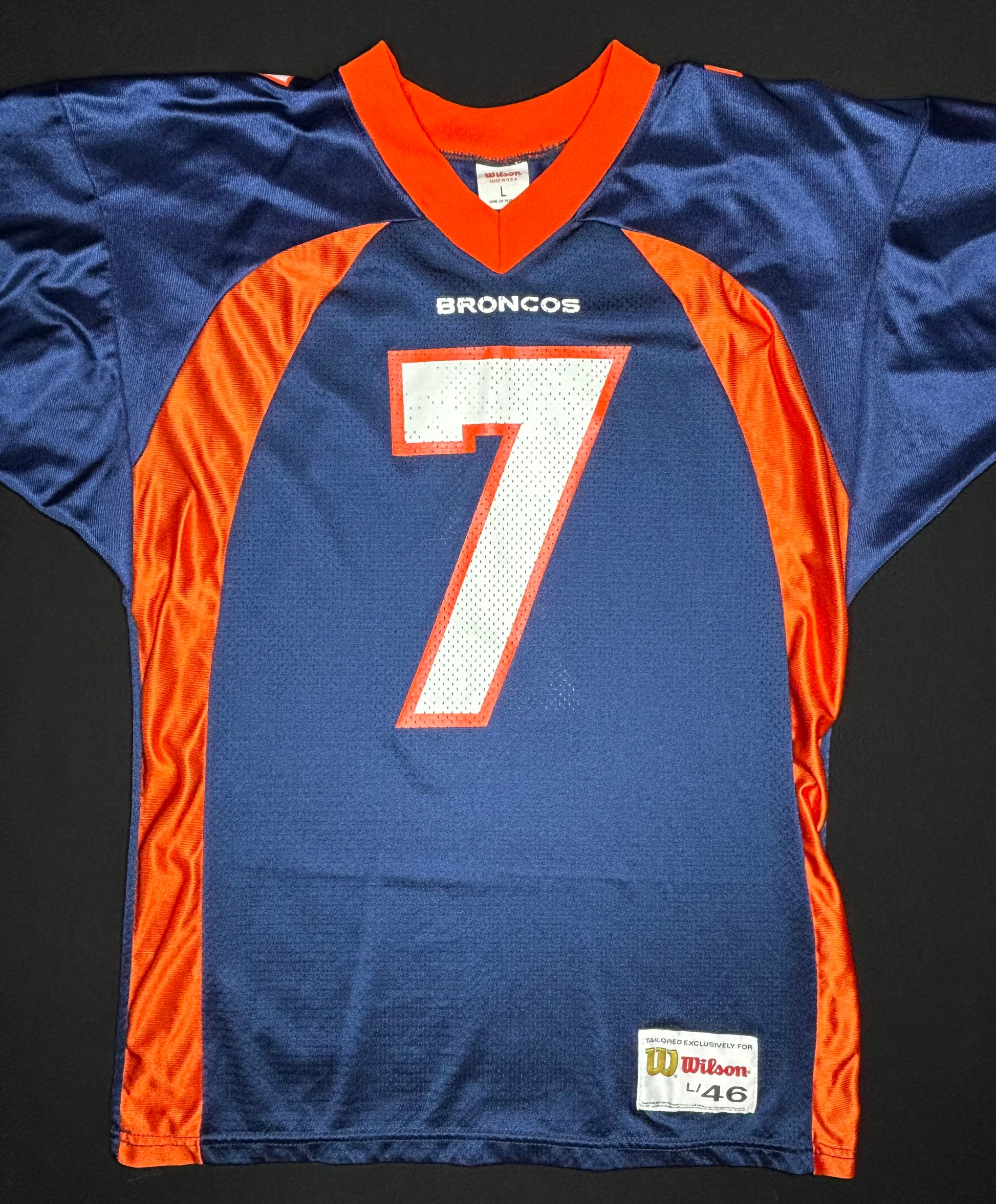 Vintage Denver Broncos John Elway Wilson Football Jersey Size: 46
