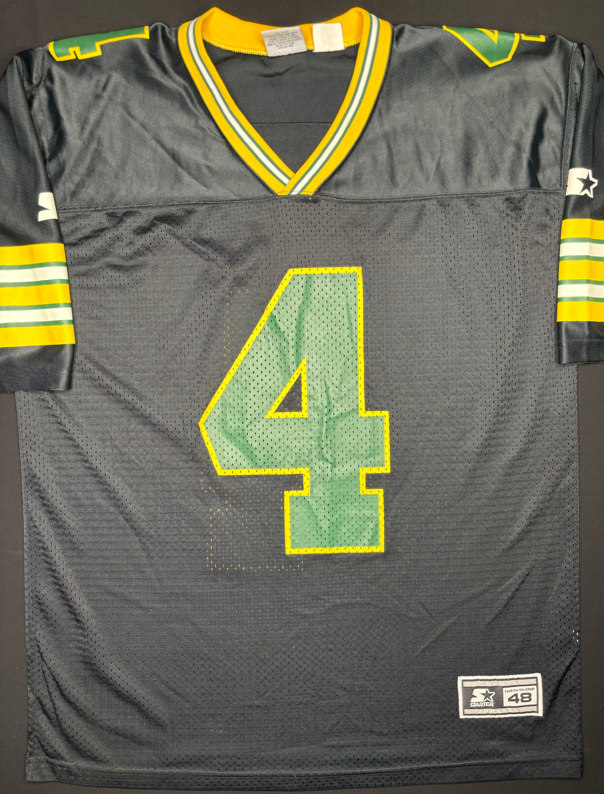 Vintage Green Bay Packers Brett Favre Alt Black Starter Football Jersey Size: 48