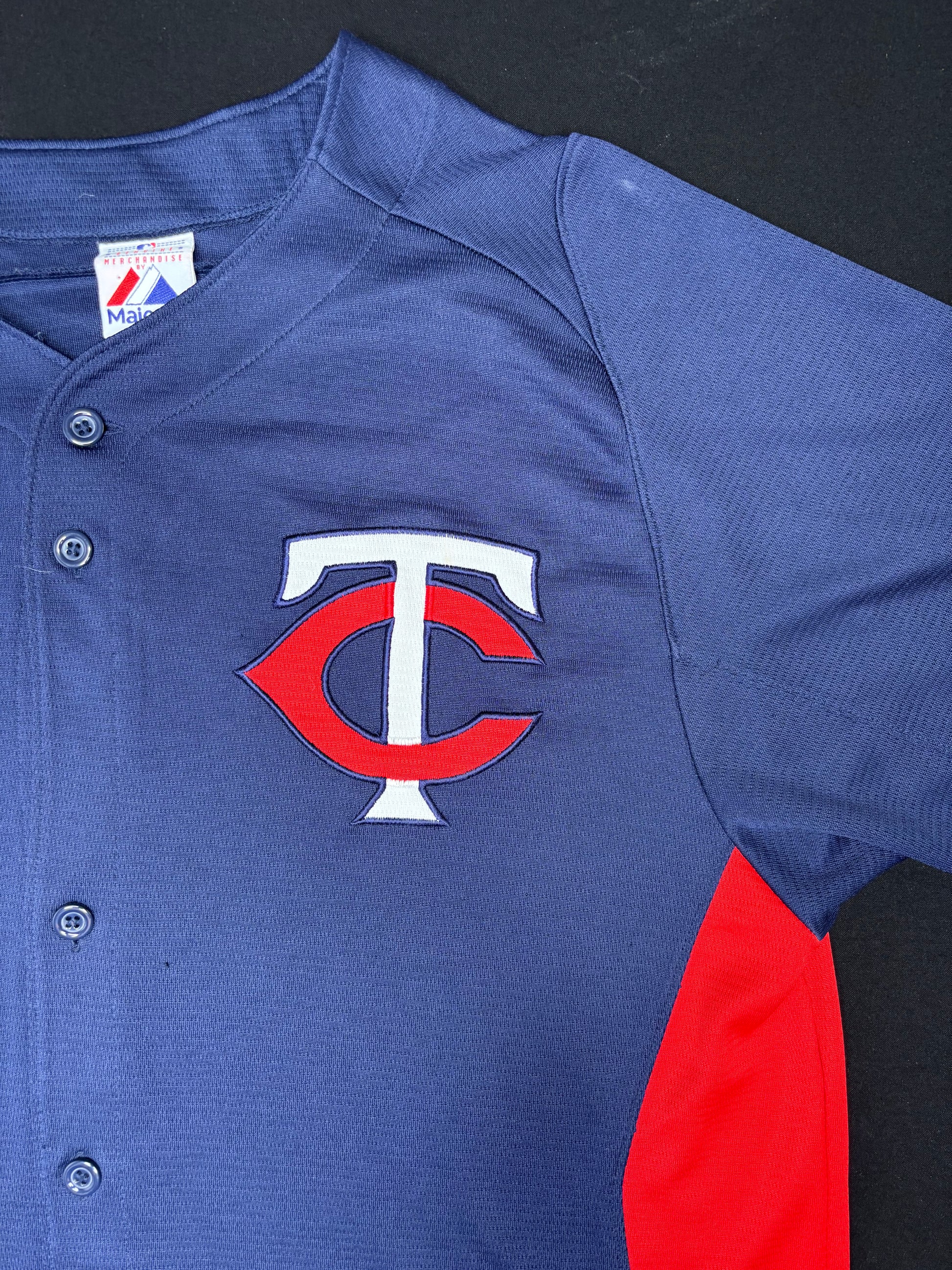 Minnesota Twins Majestic Baseball Jersey Size: Large