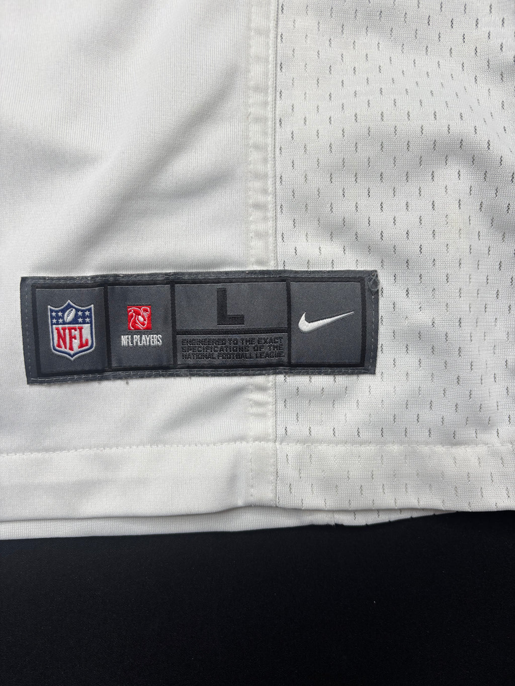 Kansas City Chiefs Travis Kelce W/NKH Patch Nike Football Jersey Size: Large