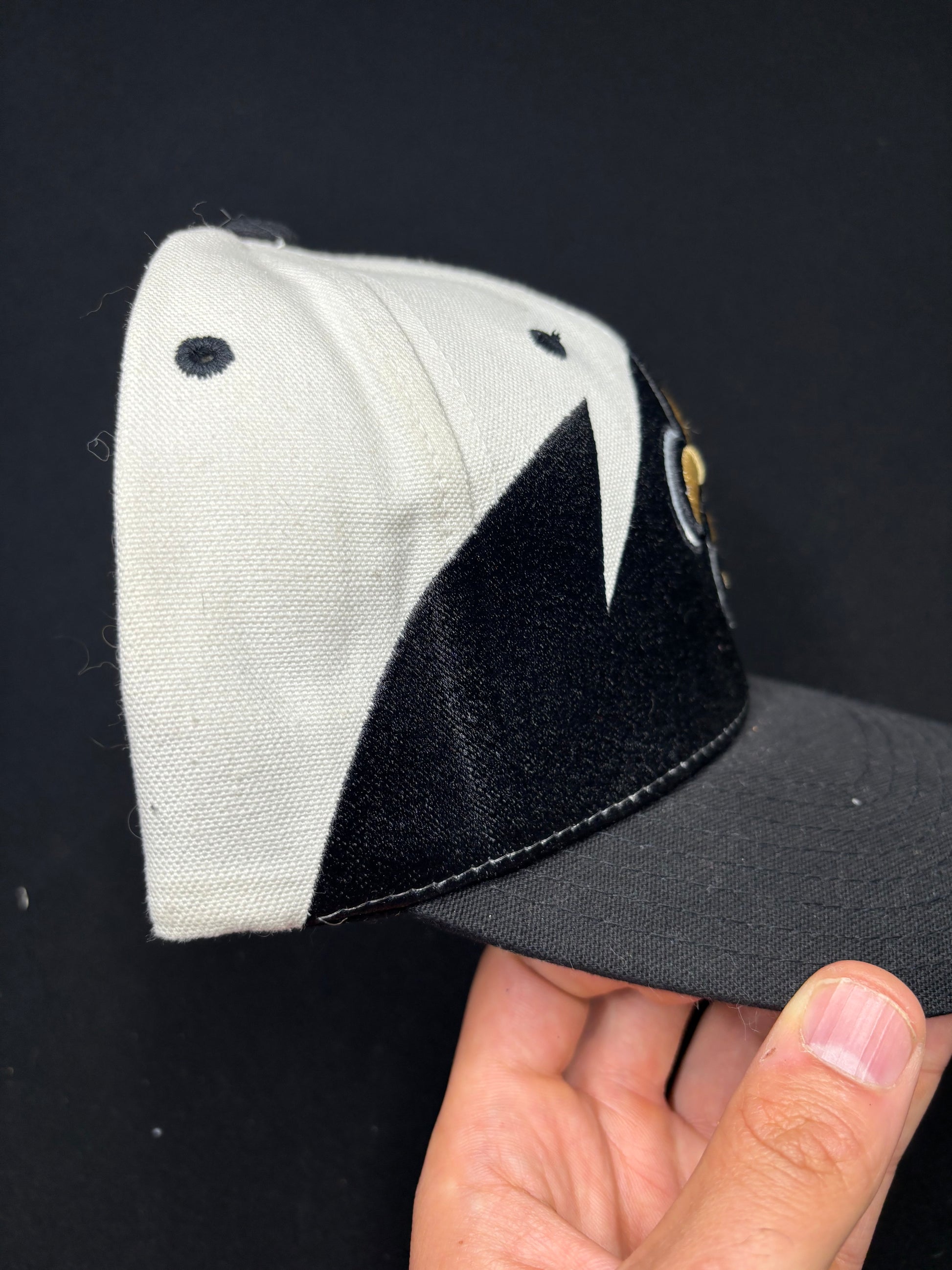 NWT Vintage New Orleans Saints Reebok SharkTooth Strapback Hat