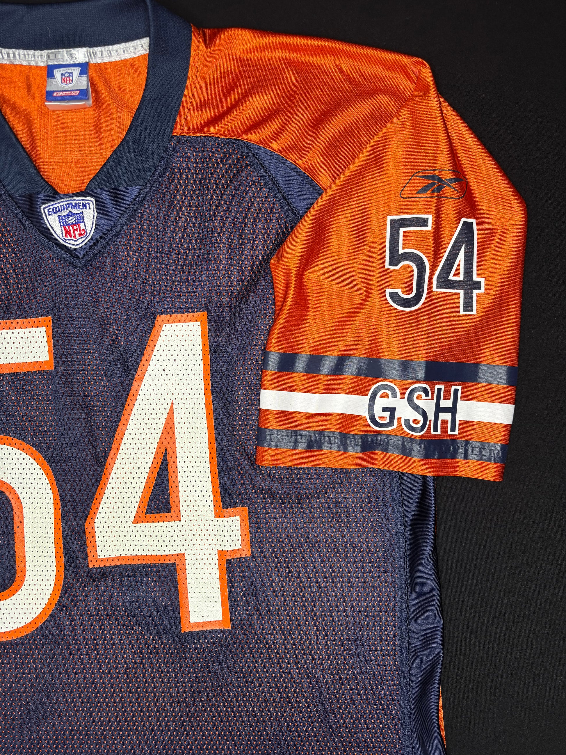 Chicago Bears Brian Urlacher Alt Reebok Football Jersey Size: Large