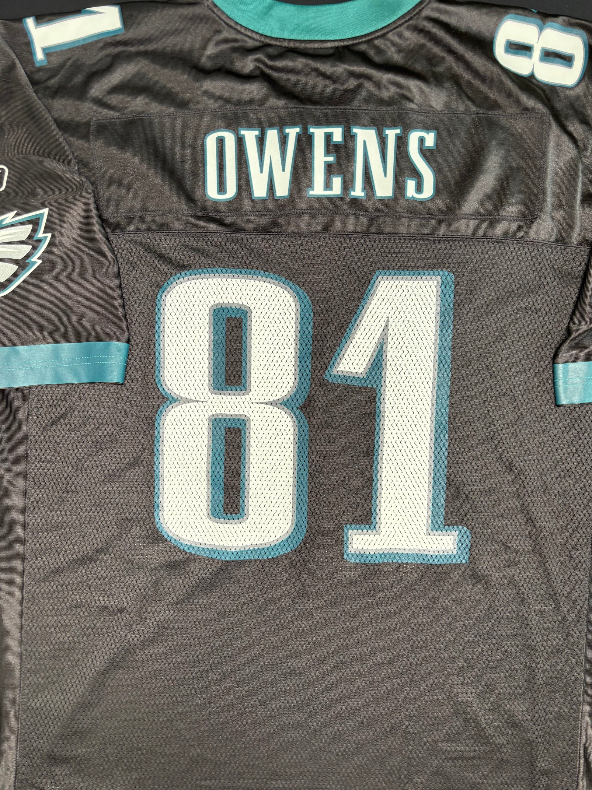 Philadelphia Eagles Terrell Owens Alt Black Reebok Football Jersey Size: XL