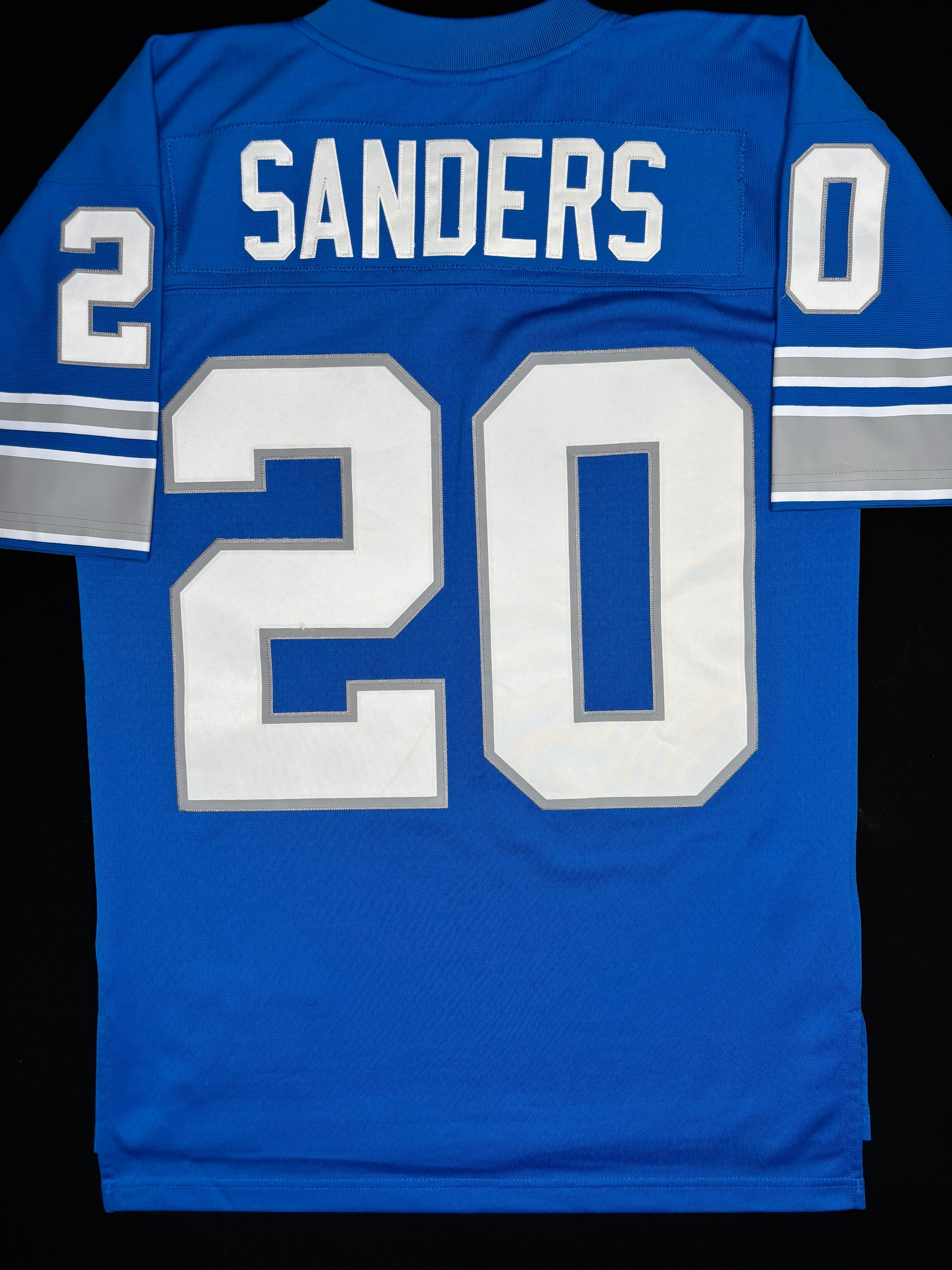 Detroit Lions Barry Sanders Mitchell & Ness Football Jersey Size: Medium