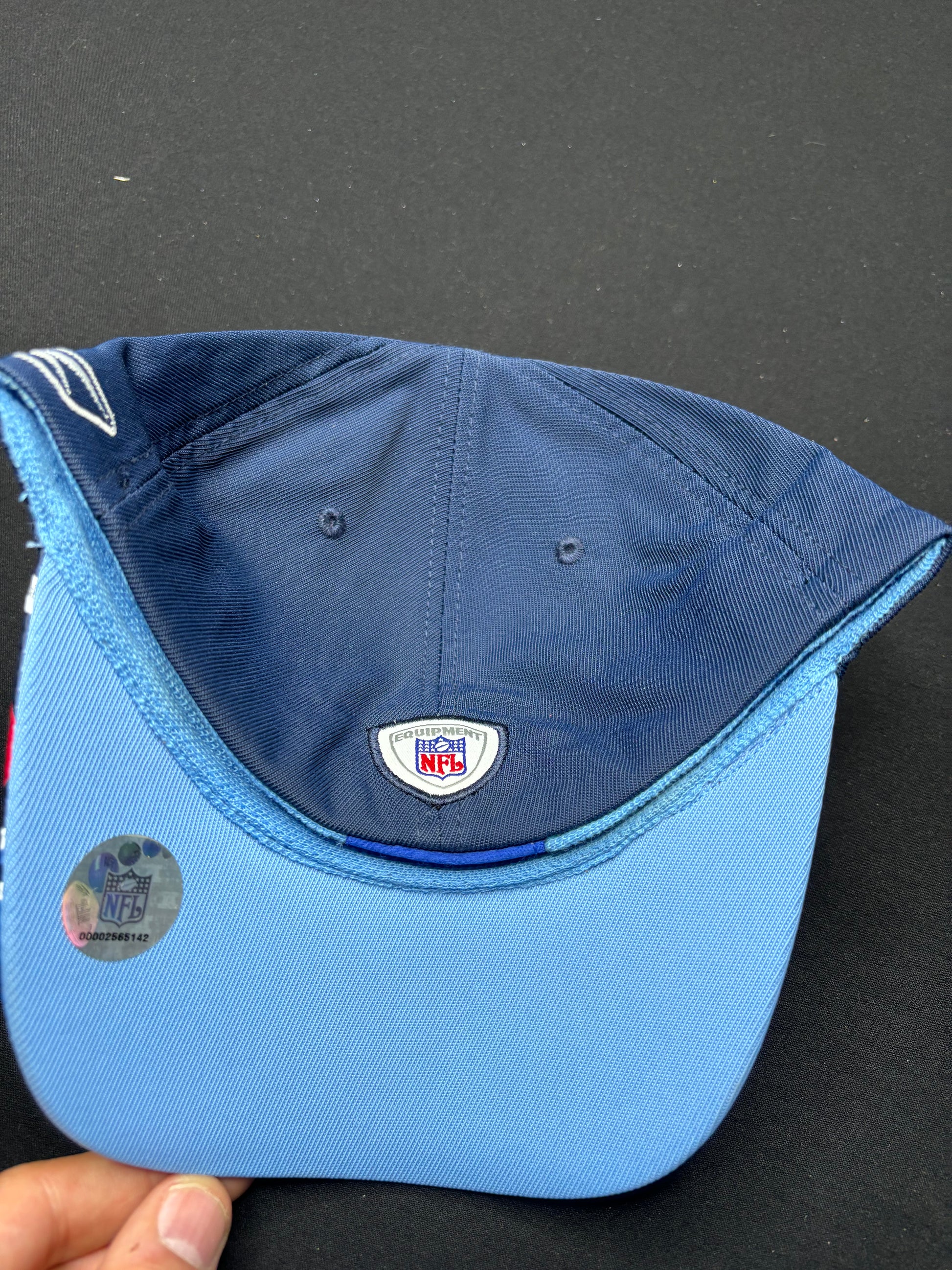 NWT Tennessee Titans Reebok Flex Fit