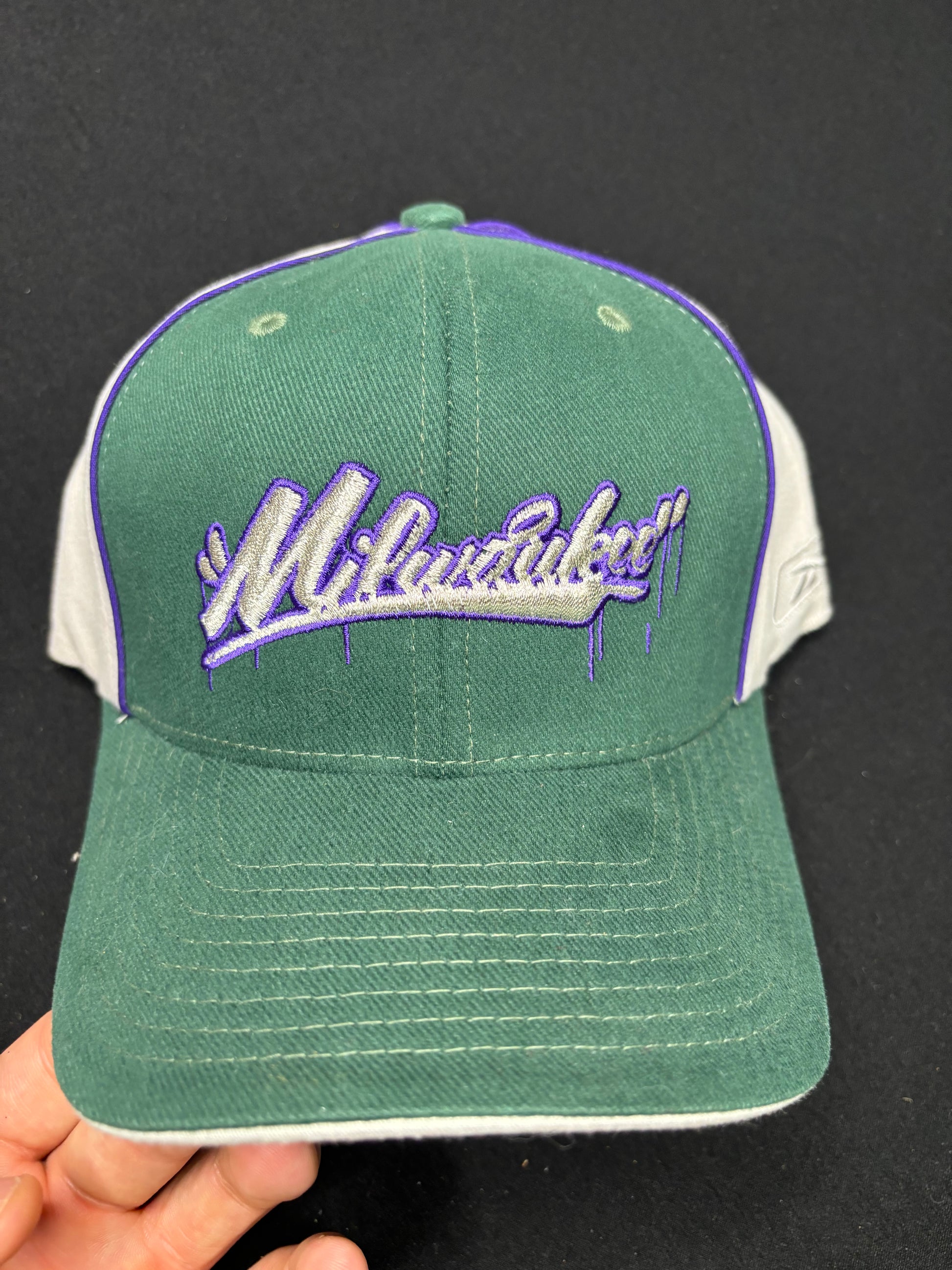 Vintage Milwaukee Bucks Reebok Fitted Hat