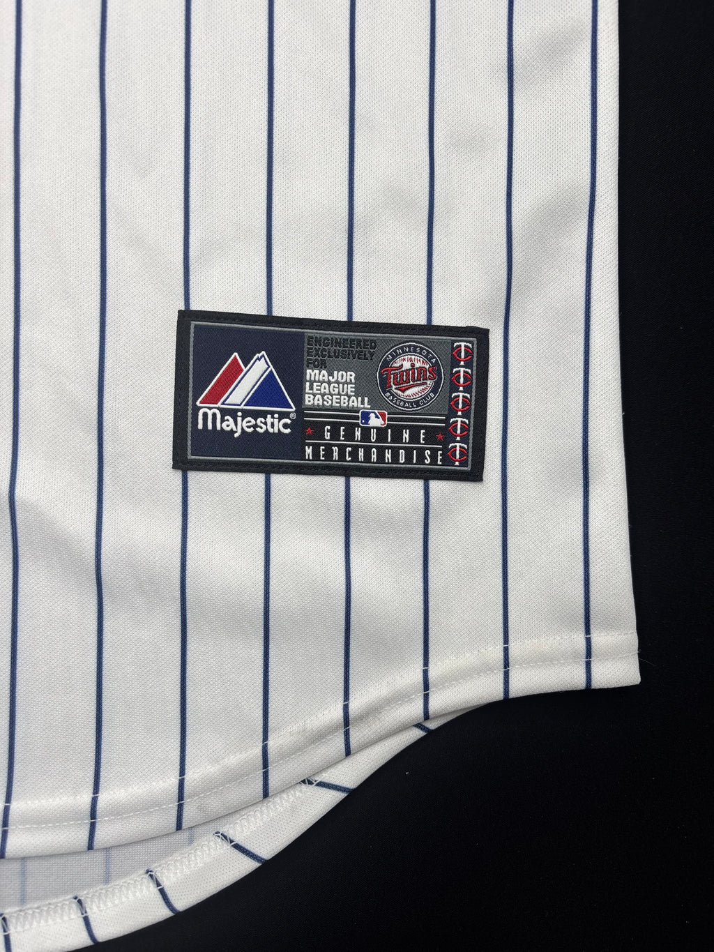 Minnesota Twins Majestic Baseball Jersey Size: Medium