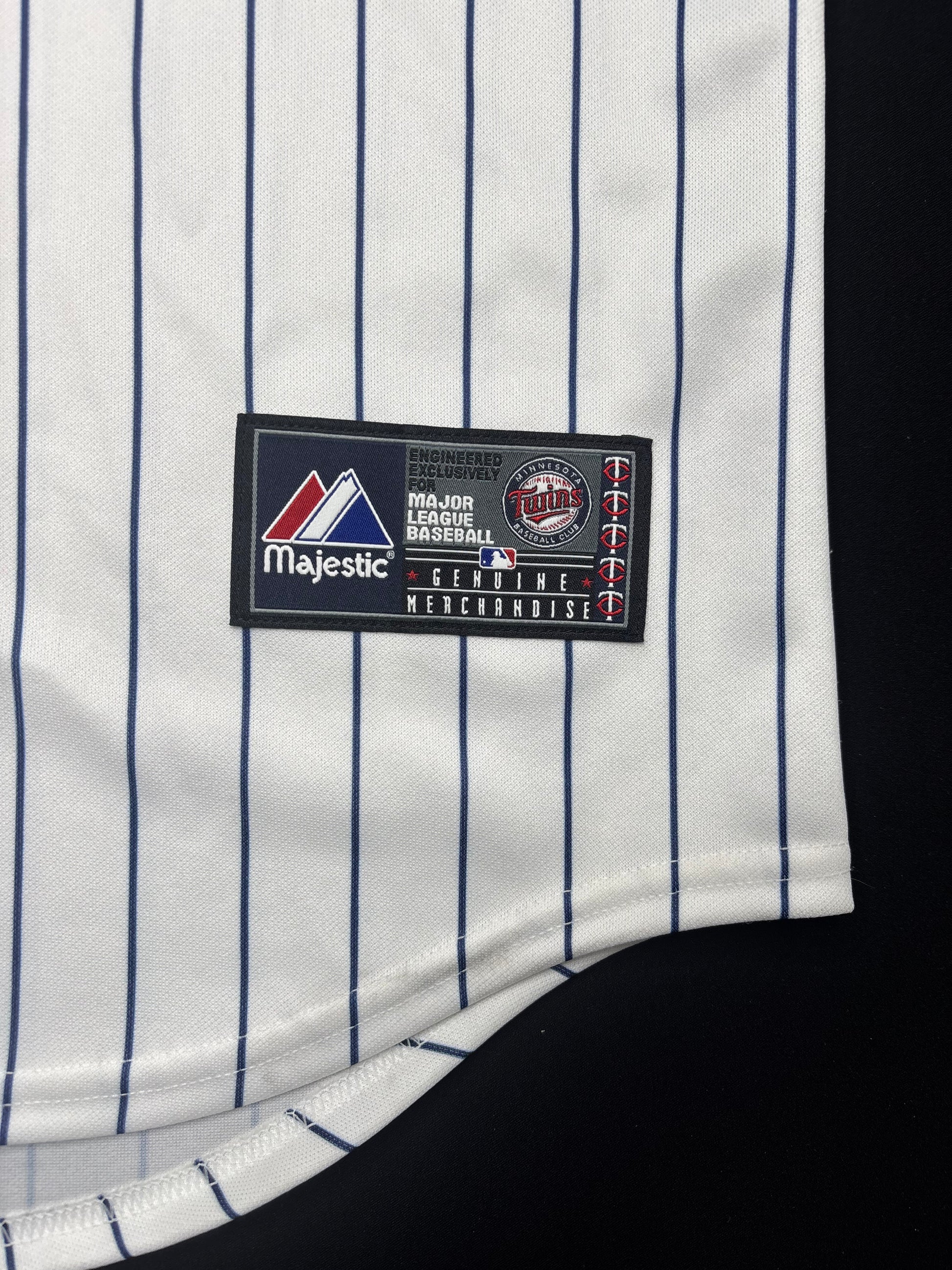 Minnesota Twins Majestic Baseball Jersey Size: Medium