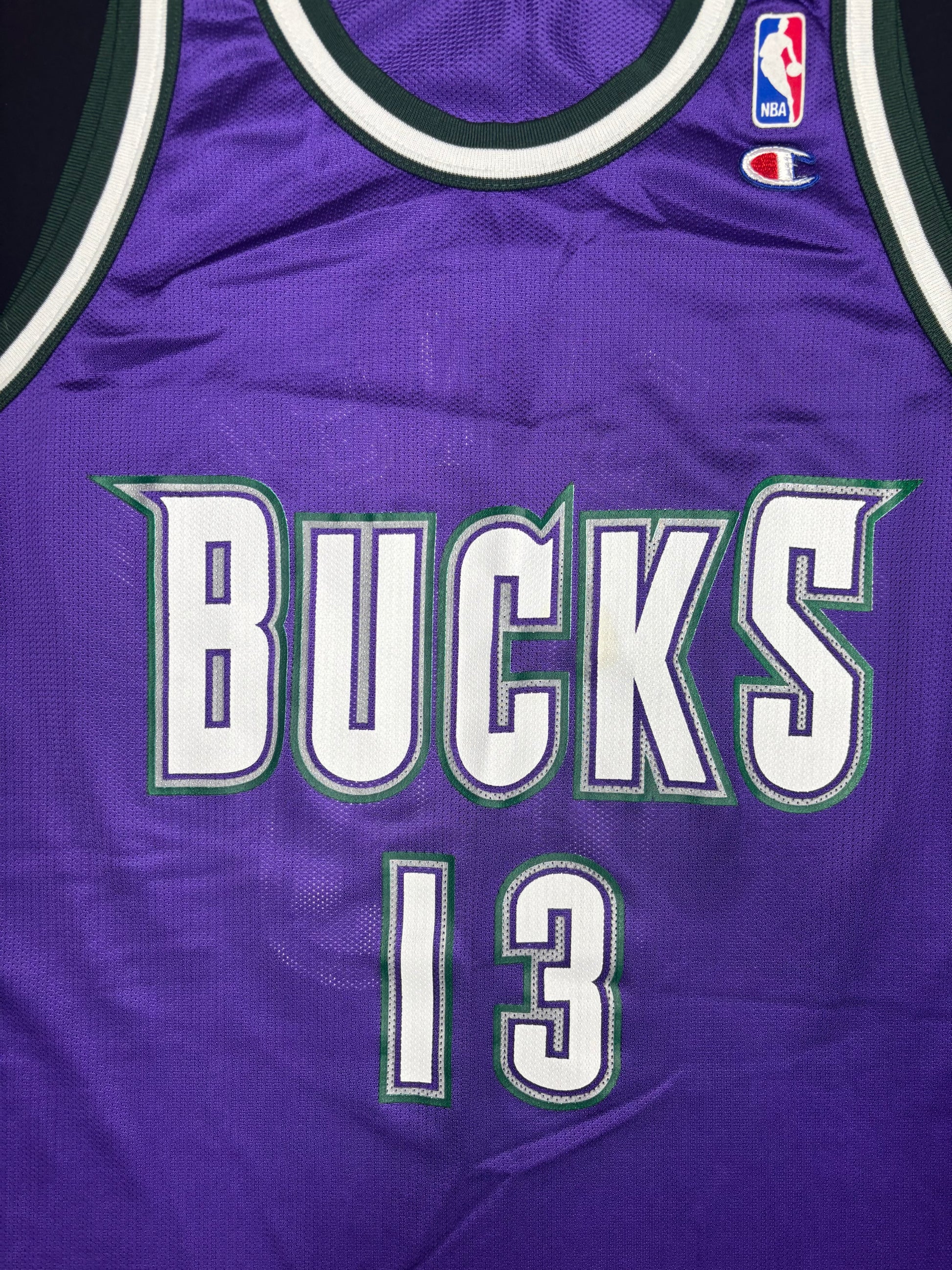 Vintage Milwaukee Bucks Glenn Robinson Champion Basketball Jersey Size: 44