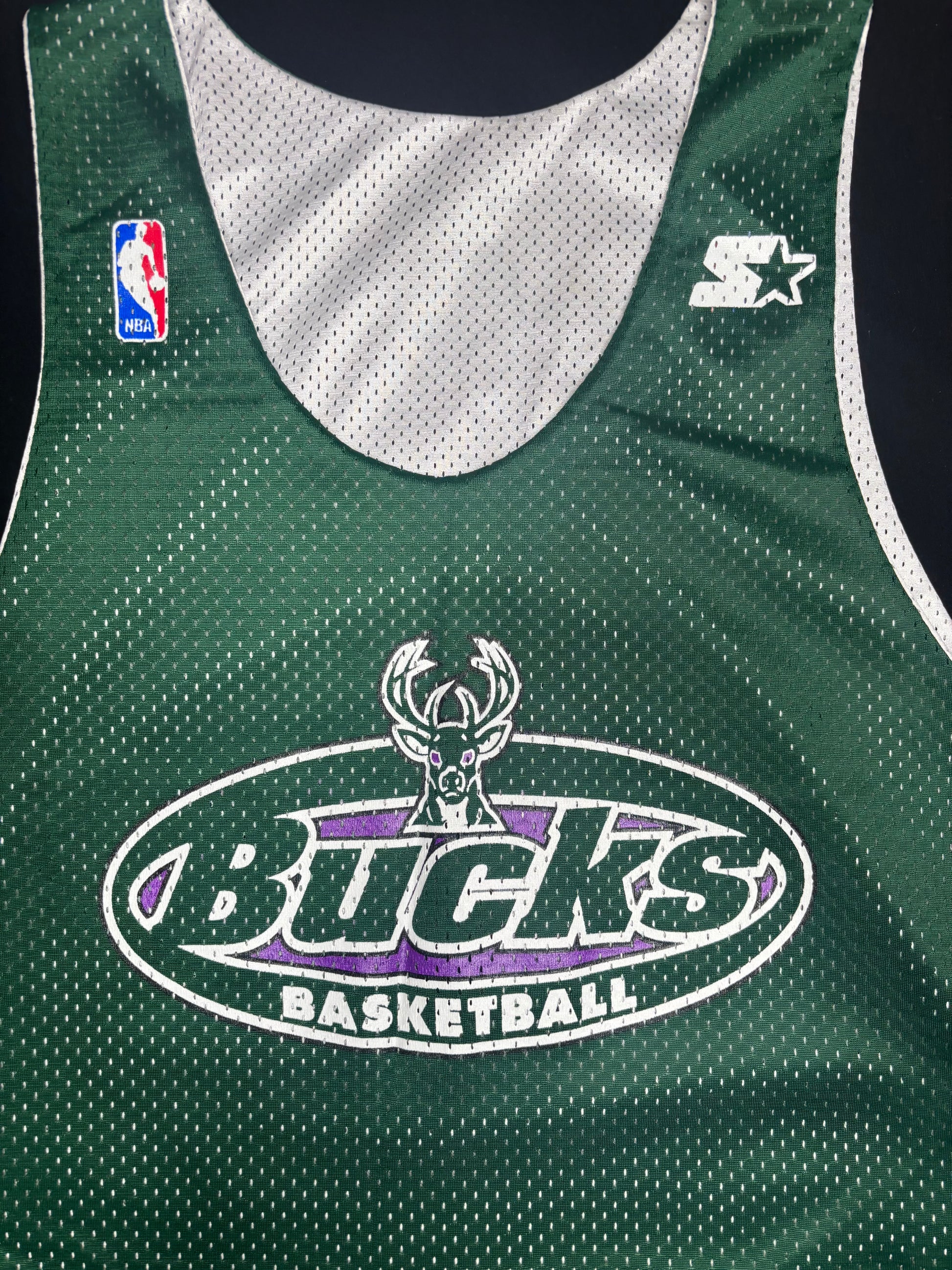 Vintage Milwaukee Bucks Reversible Team Issued Starter NBA Practice Jersey Size: XL