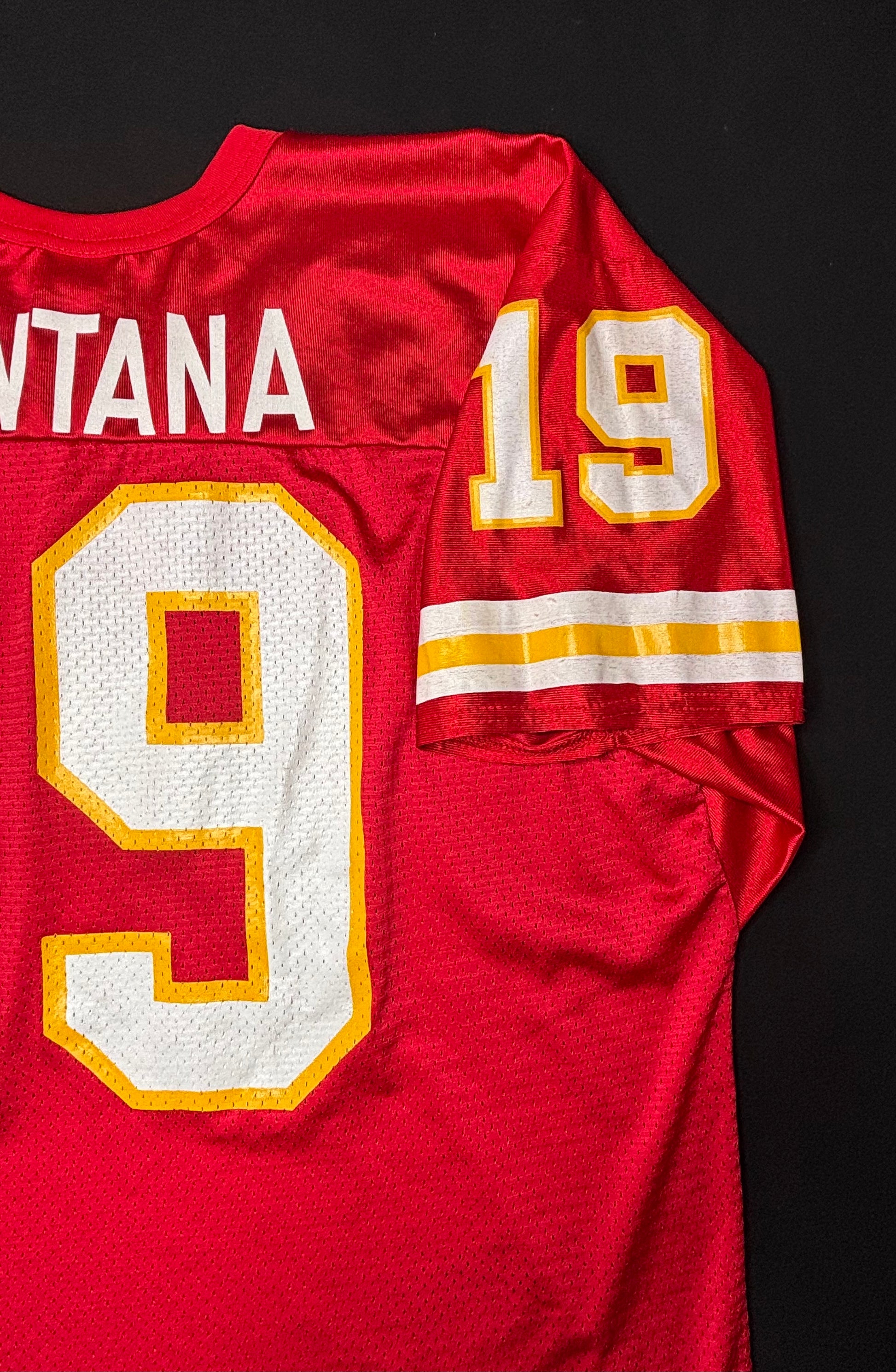 Kansas City Chiefs Joe Montana Wilson Football Jersey Size: XL