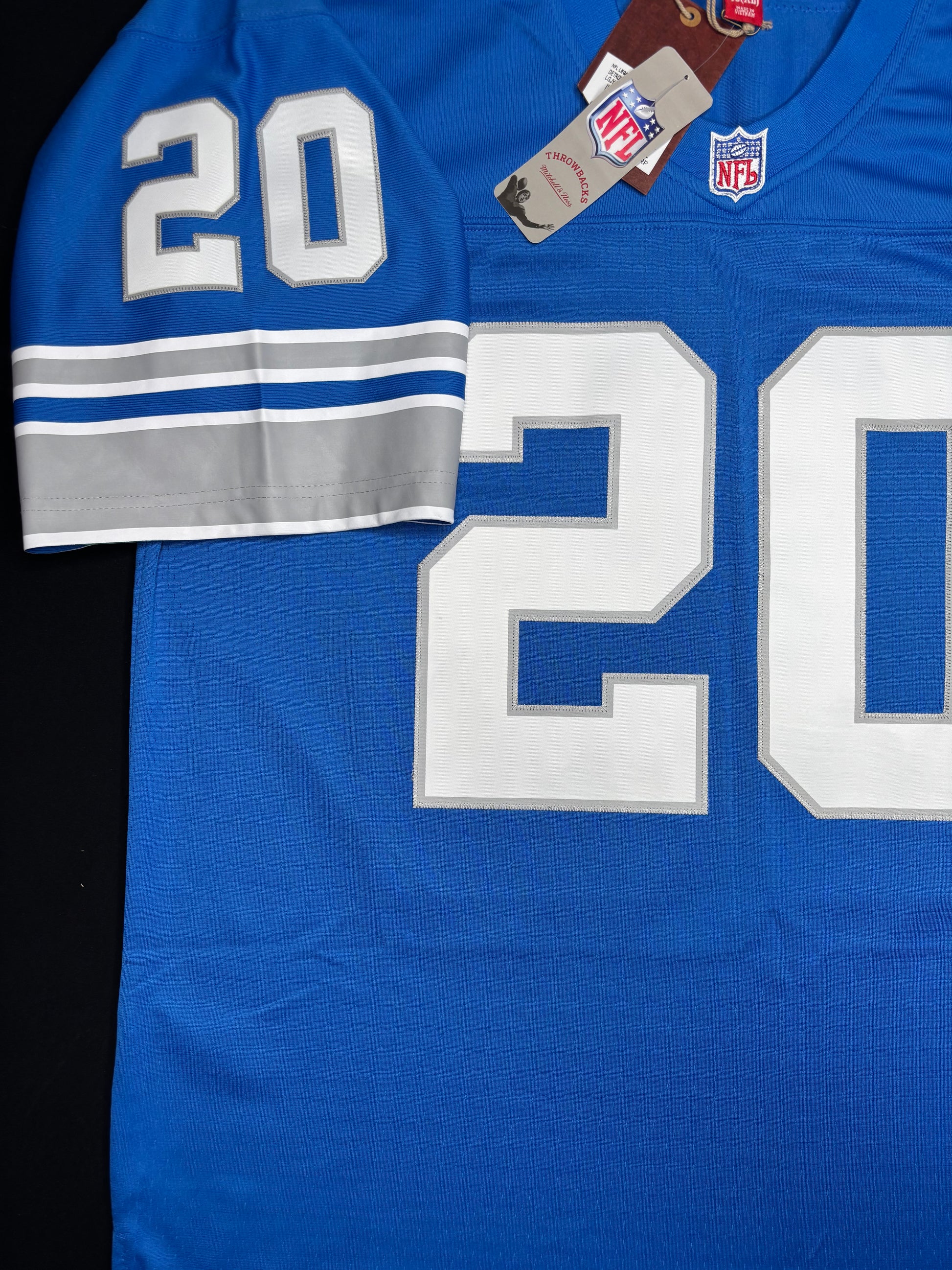 NWT Detroit Lions Barry Sanders Mitchell And Ness Legacy Football Jersey Size: XL
