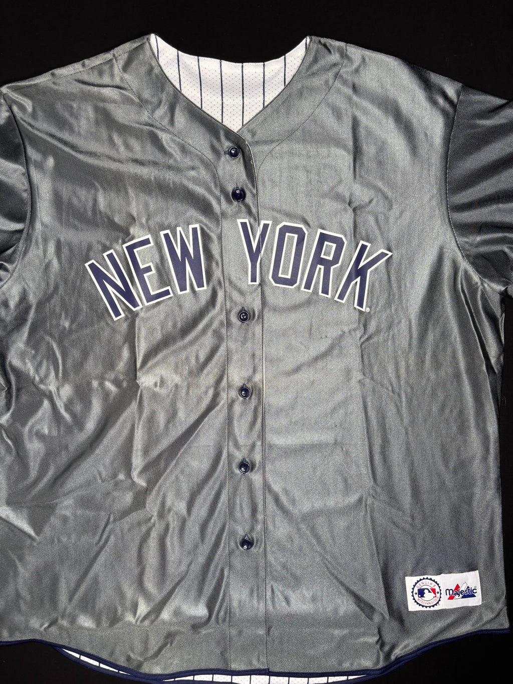 New York Yankees Reversible Majestic Baseball Jersey Size: XXL
