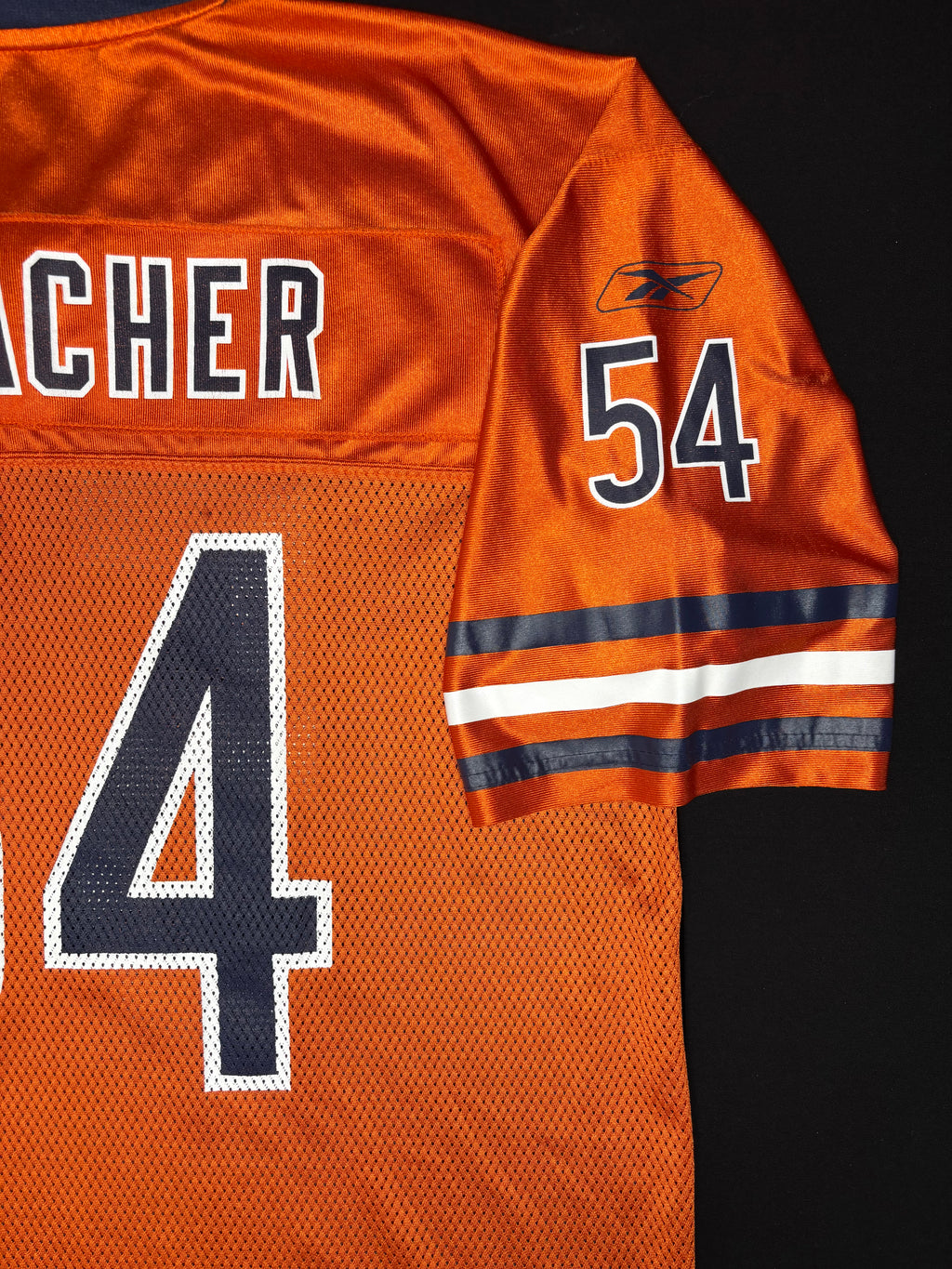 Chicago Bears Brian Urlacher Alt Reebok Football Jersey Size: Large