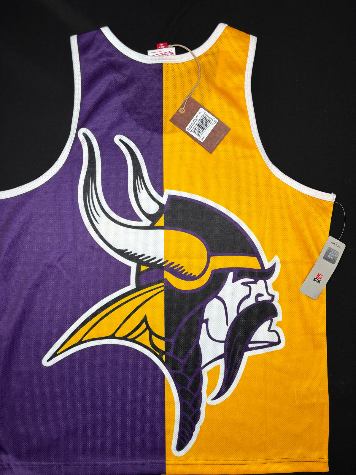 NWT Minnesota Vikings Randy Moss Mitchell & Ness Player Tank Size: XL
