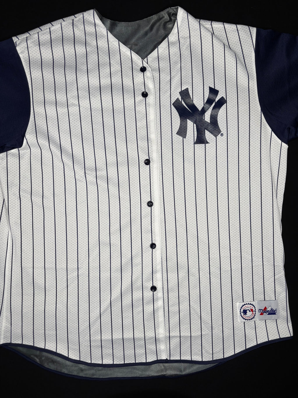 New York Yankees Reversible Majestic Baseball Jersey Size: XXL