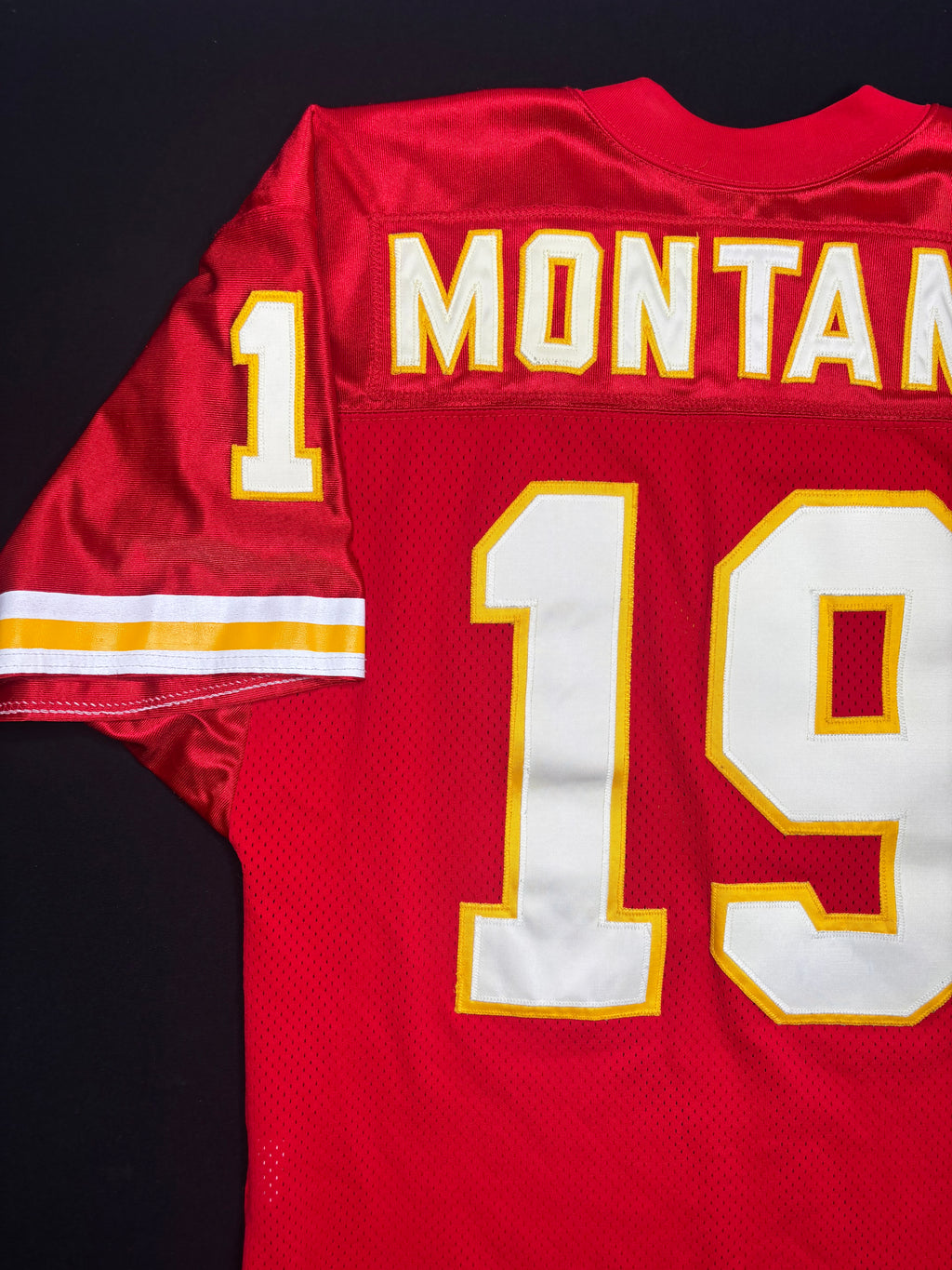 Kansas City Chiefs Joe Montana Wilson Pro Line Authentic W/ 35 Year Anniversary Patch Football Jersey Size: 48