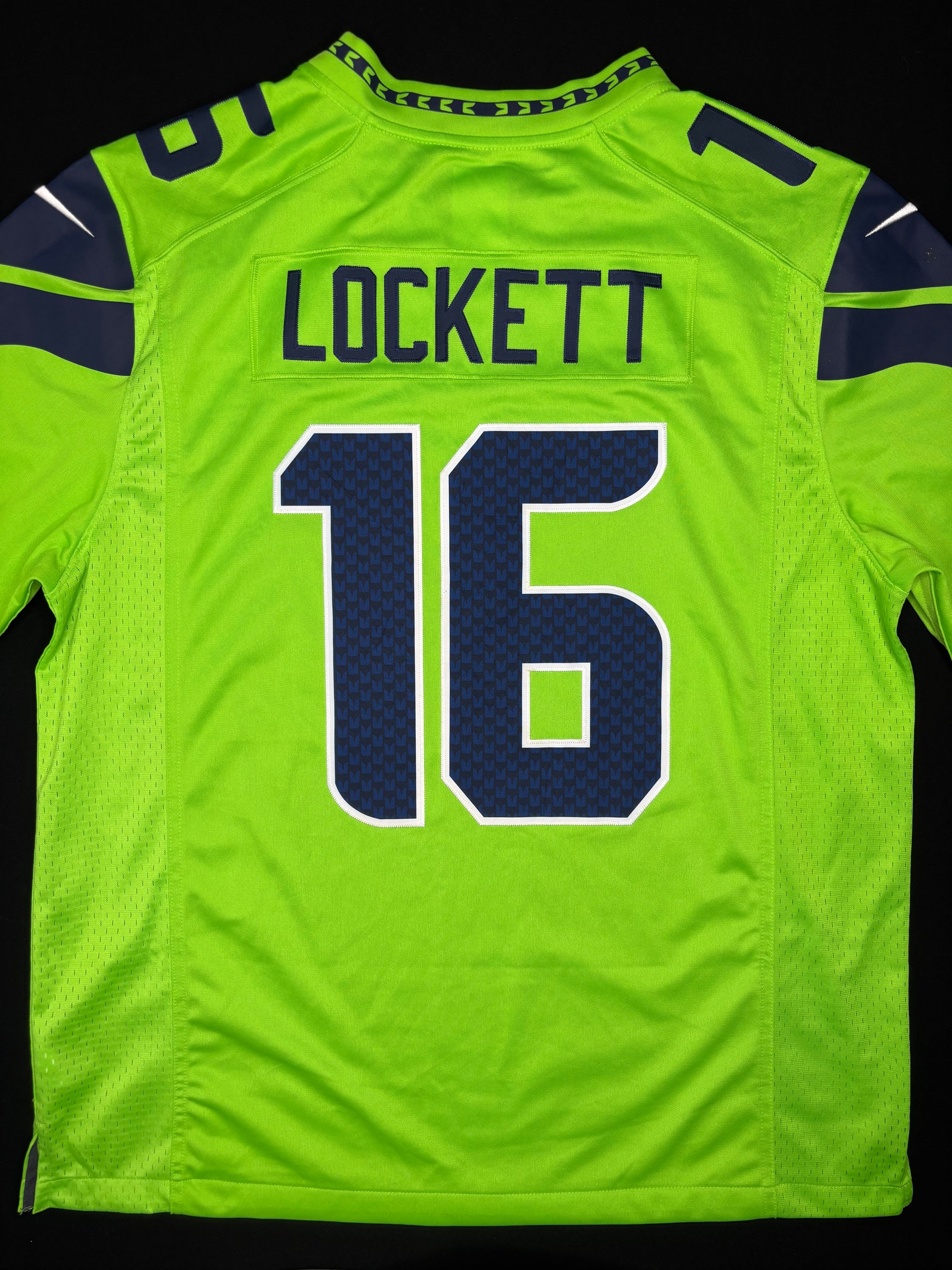 Seattle Seahawks Tyler Lockett Nike Elite Football Jersey Size: XL
