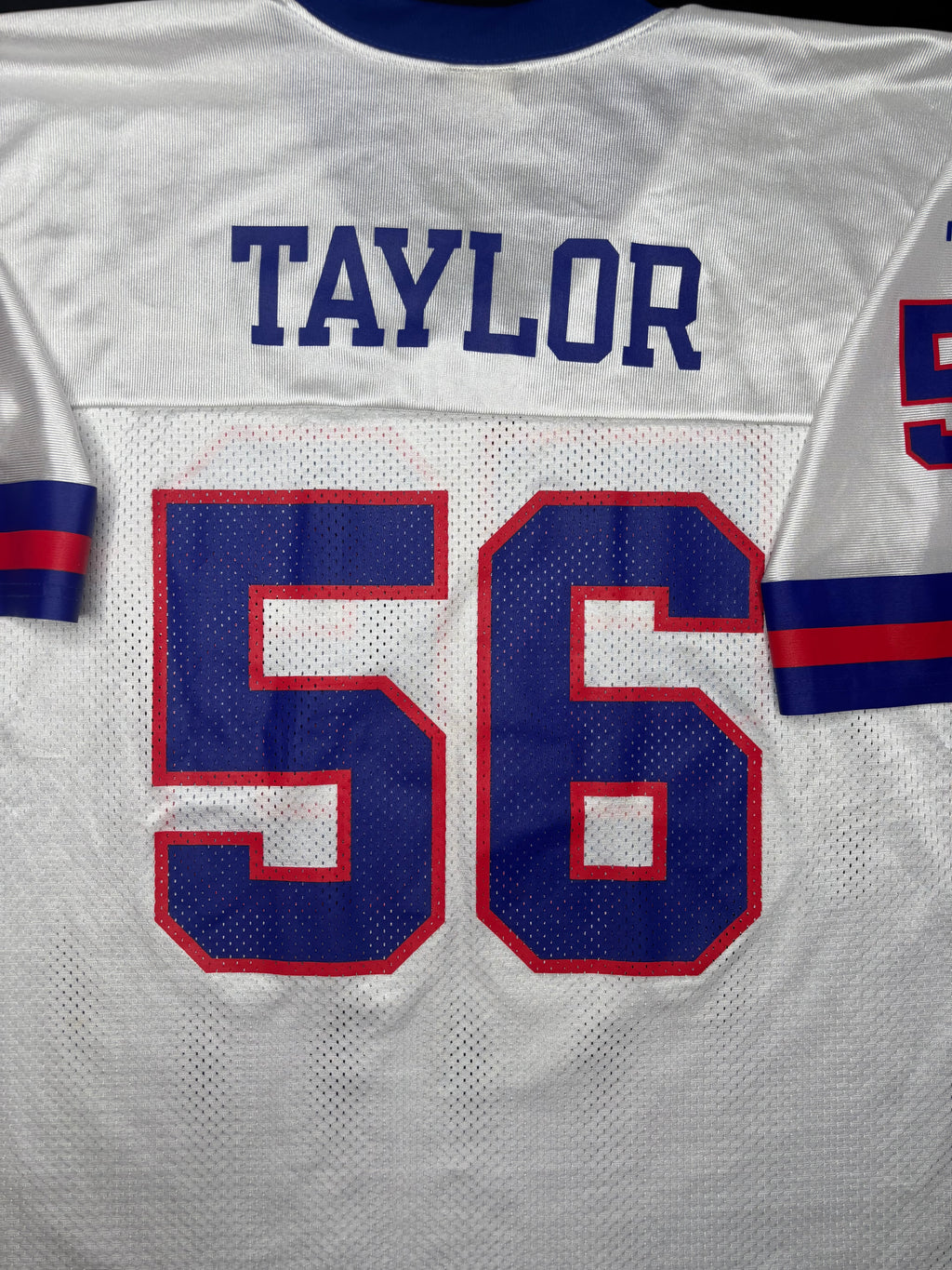 New York Giants Lawrence Taylor Reebok Throwback Football Jersey Size: XL