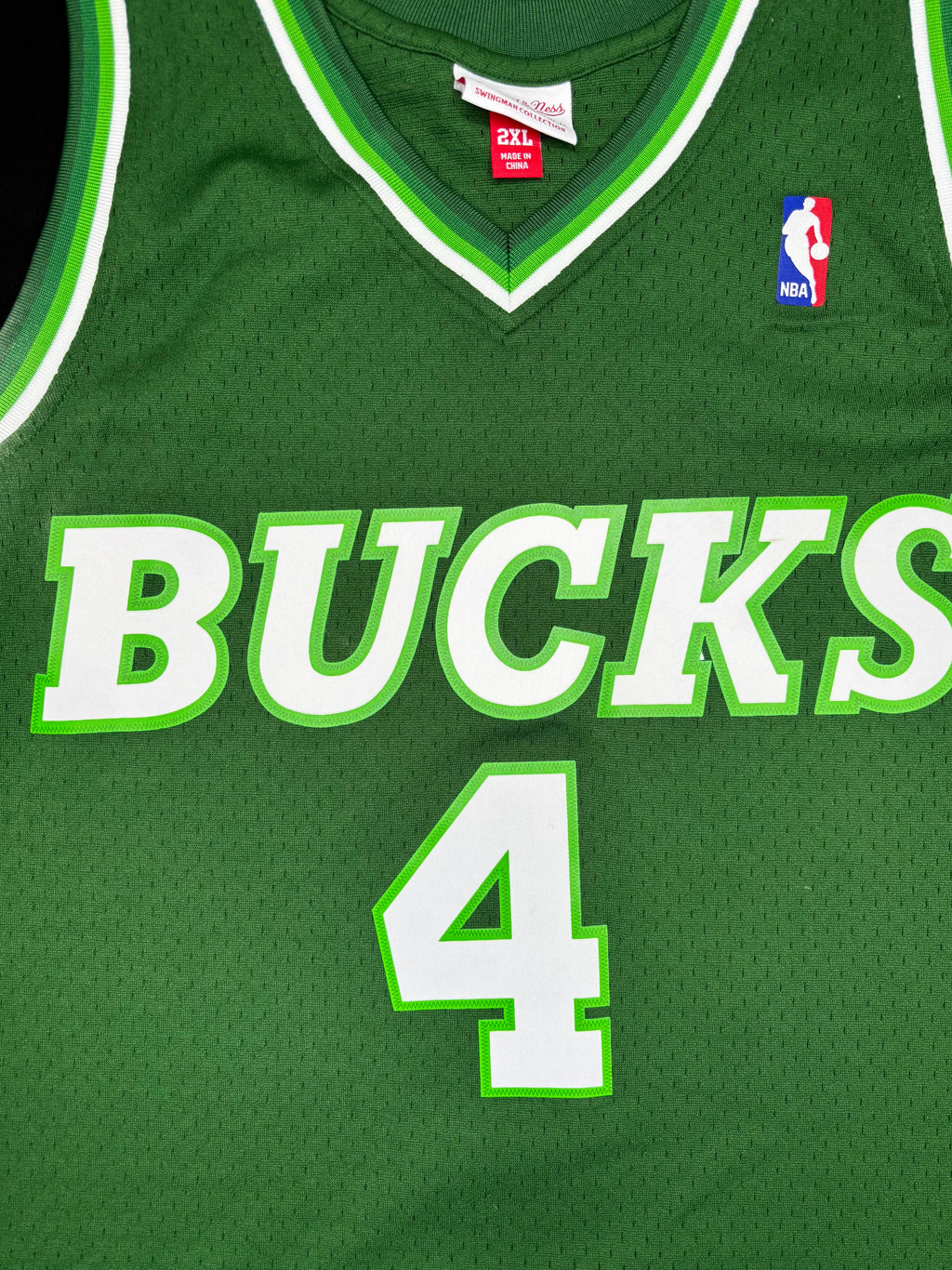Milwaukee Bucks Sidney Moncrief Mitchell & Ness Basketball Jersey Size: XXL