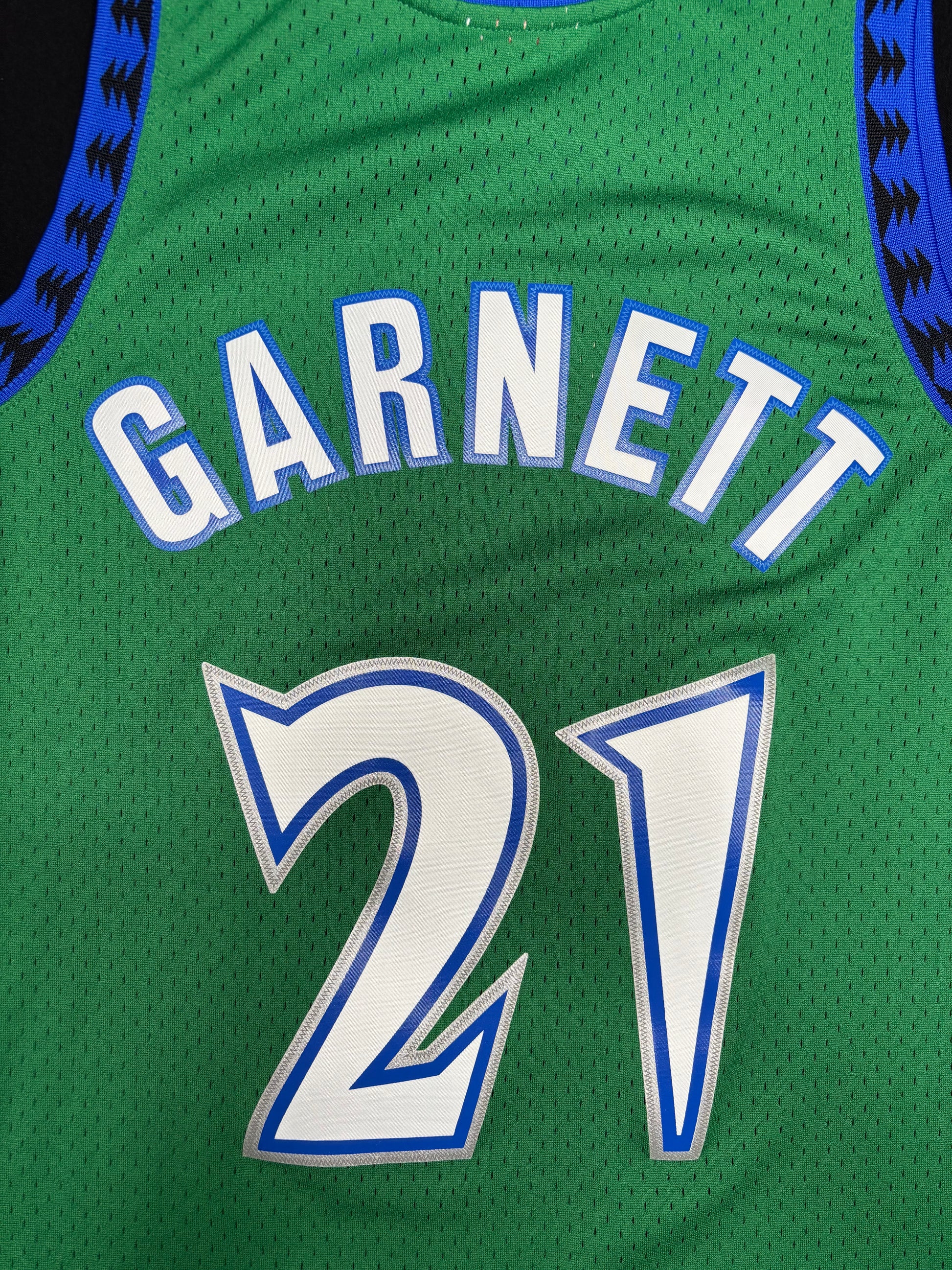 Minnesota Timberwolves Kevin Garnett Mitchell & Ness HWC Swingman Basketball Jersey Size: Medium