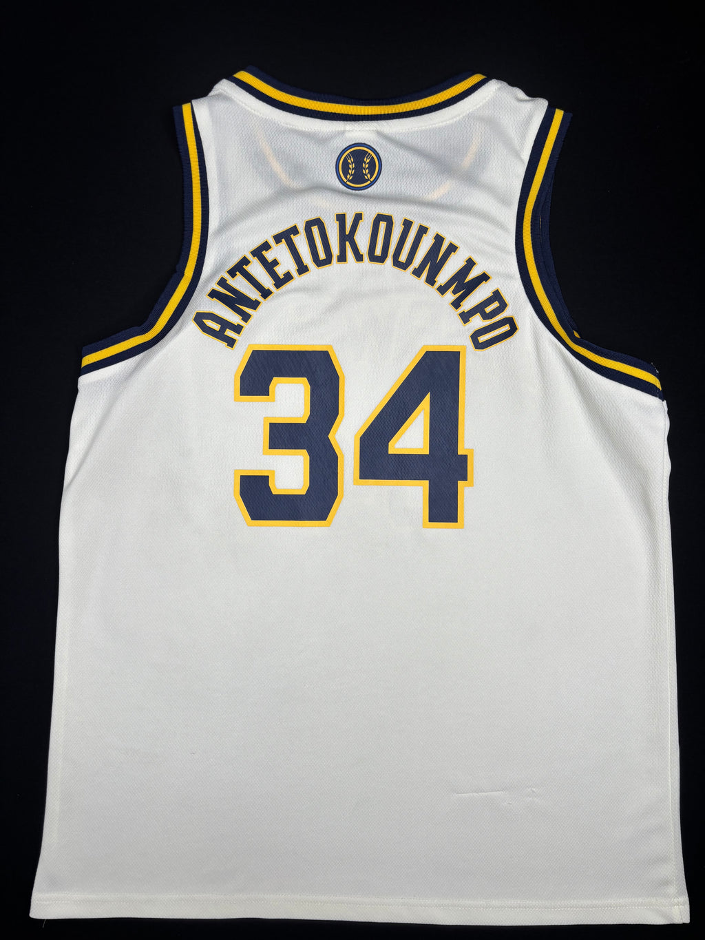 Milwaukee Brewers Giannis Antetokounmpo SGA Basketball Jersey Size: Medium