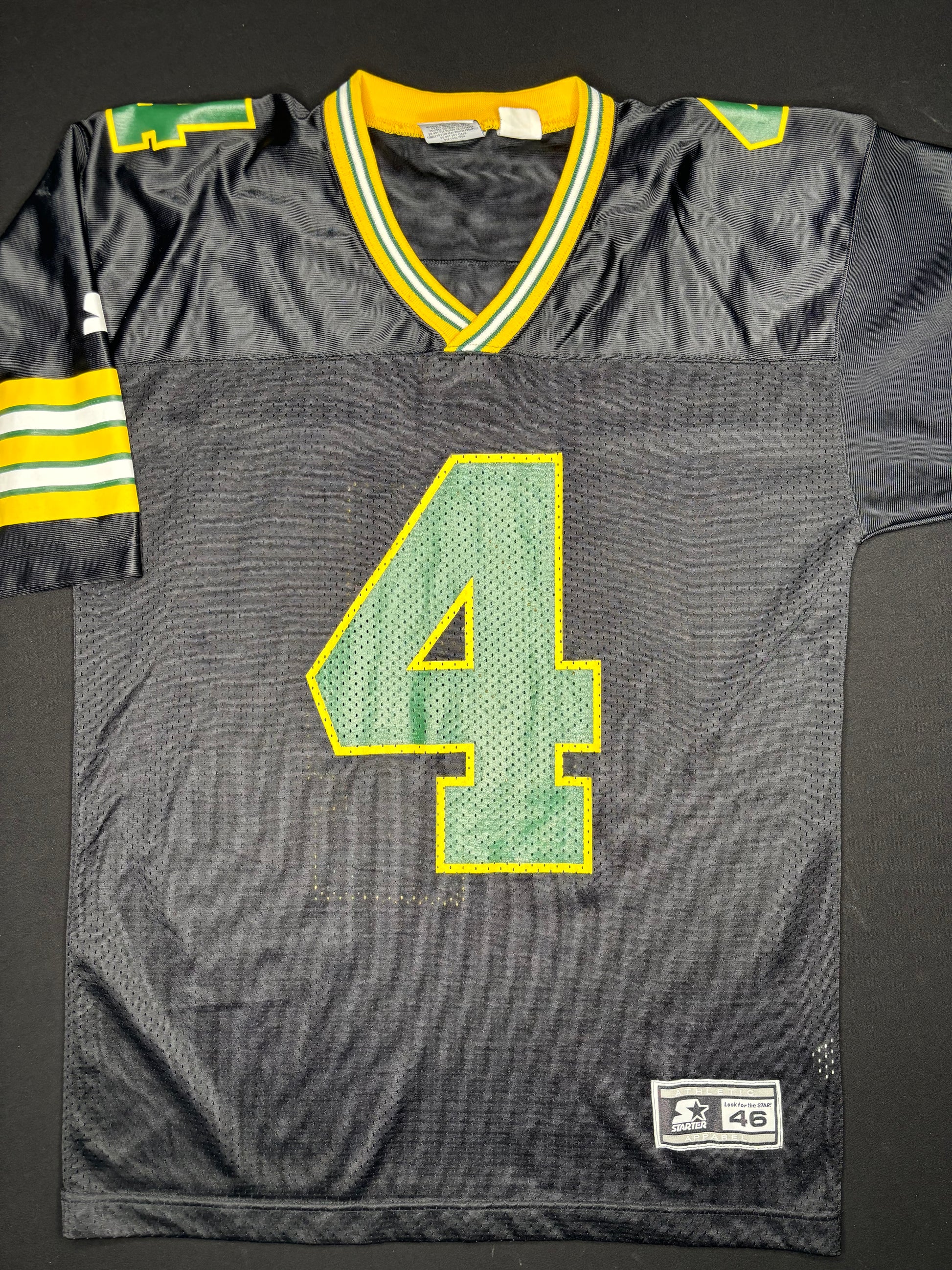 Vintage Green Bay Packers Brett Favre Alt Black Starter Football Jersey Size: 46