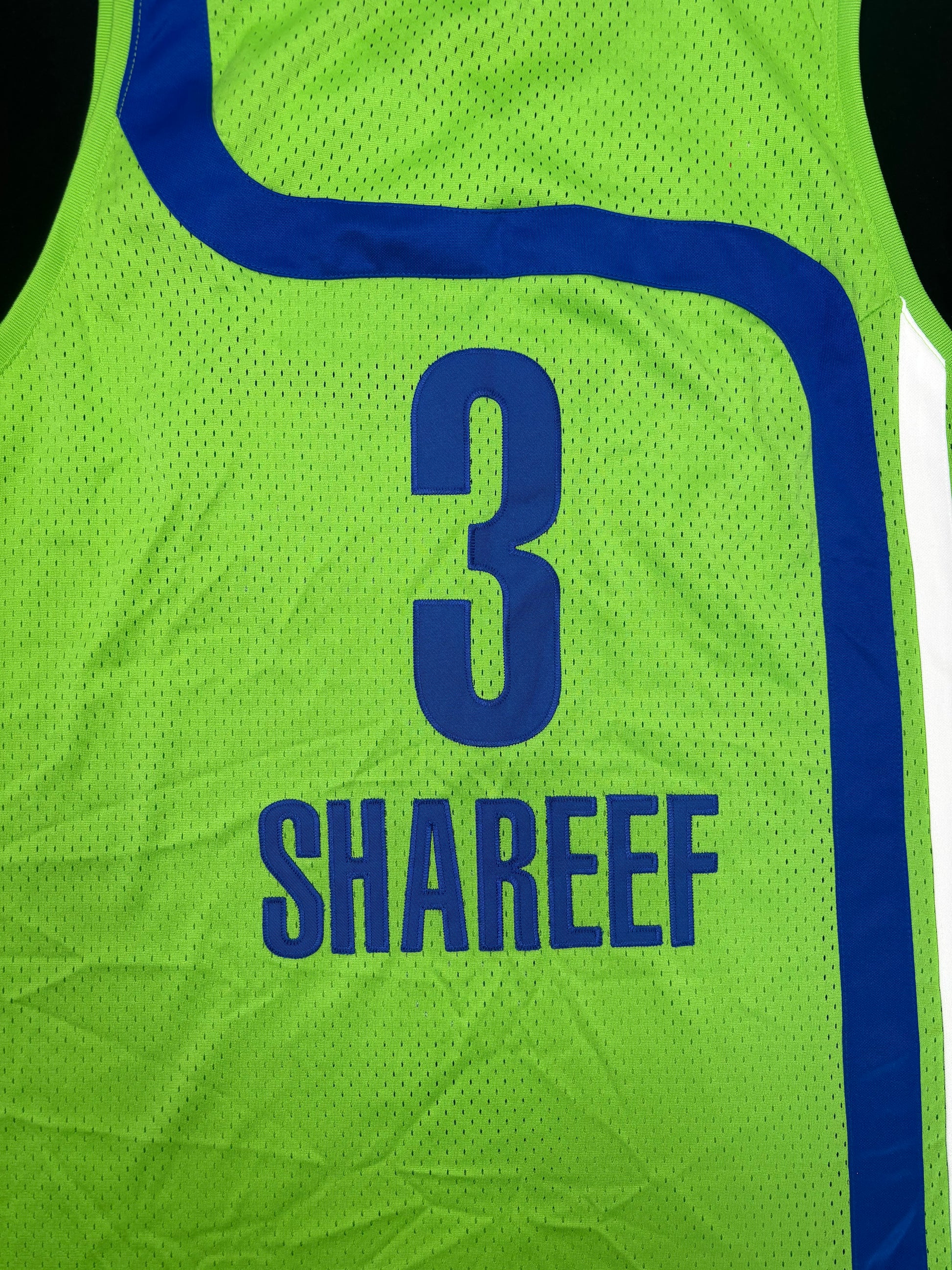 Atlanta Hawks Shareef Abdur- Rahim 1970 Alt Nike Basketball Jersey Size: XXL