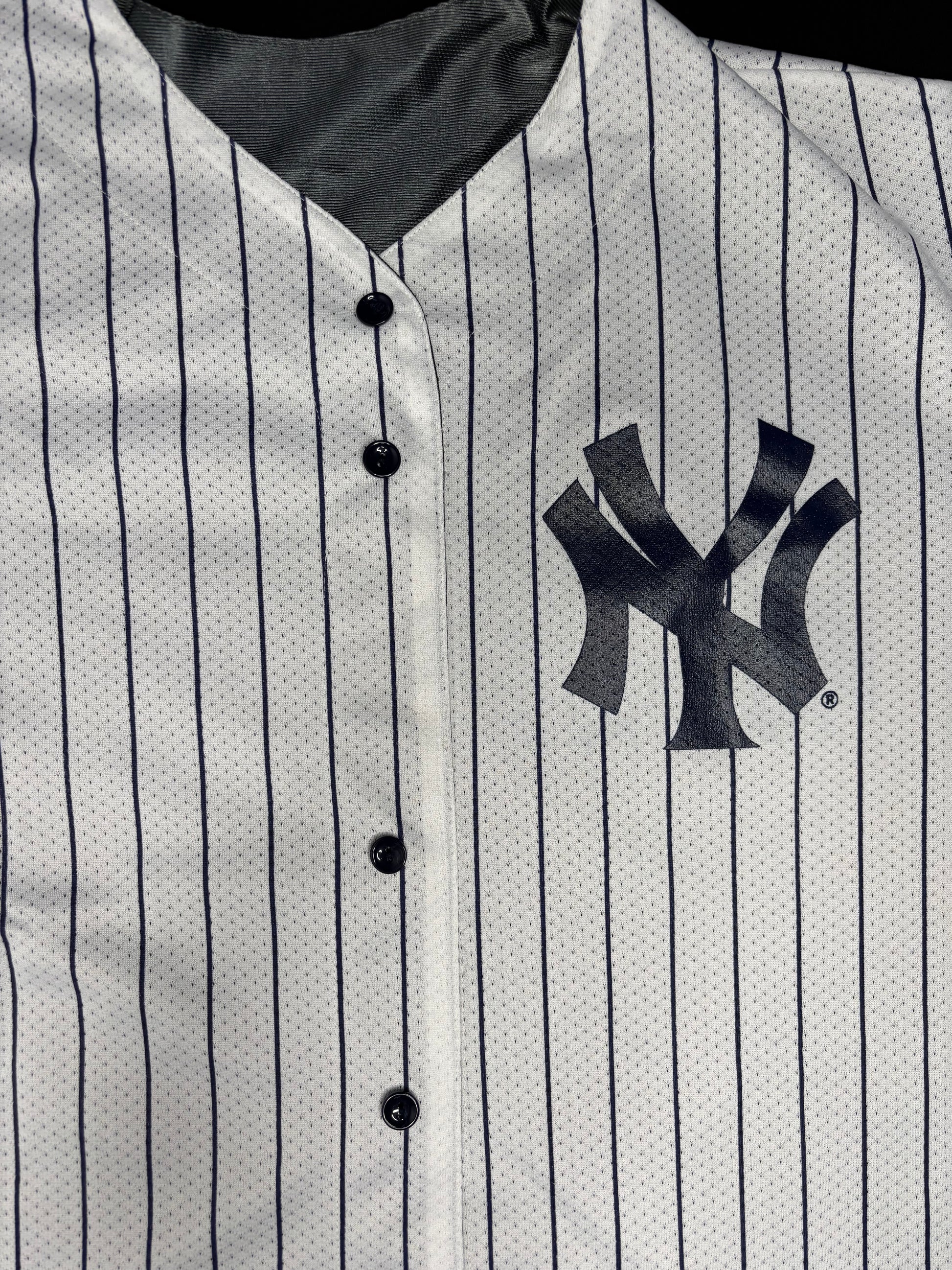 New York Yankees Reversible Majestic Baseball Jersey Size: XXL