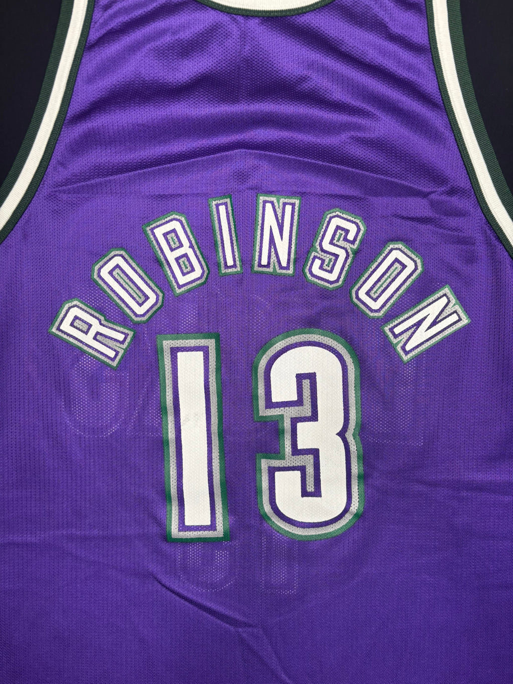 Vintage Milwaukee Bucks Glenn Robinson Champion Basketball Jersey Size: 44