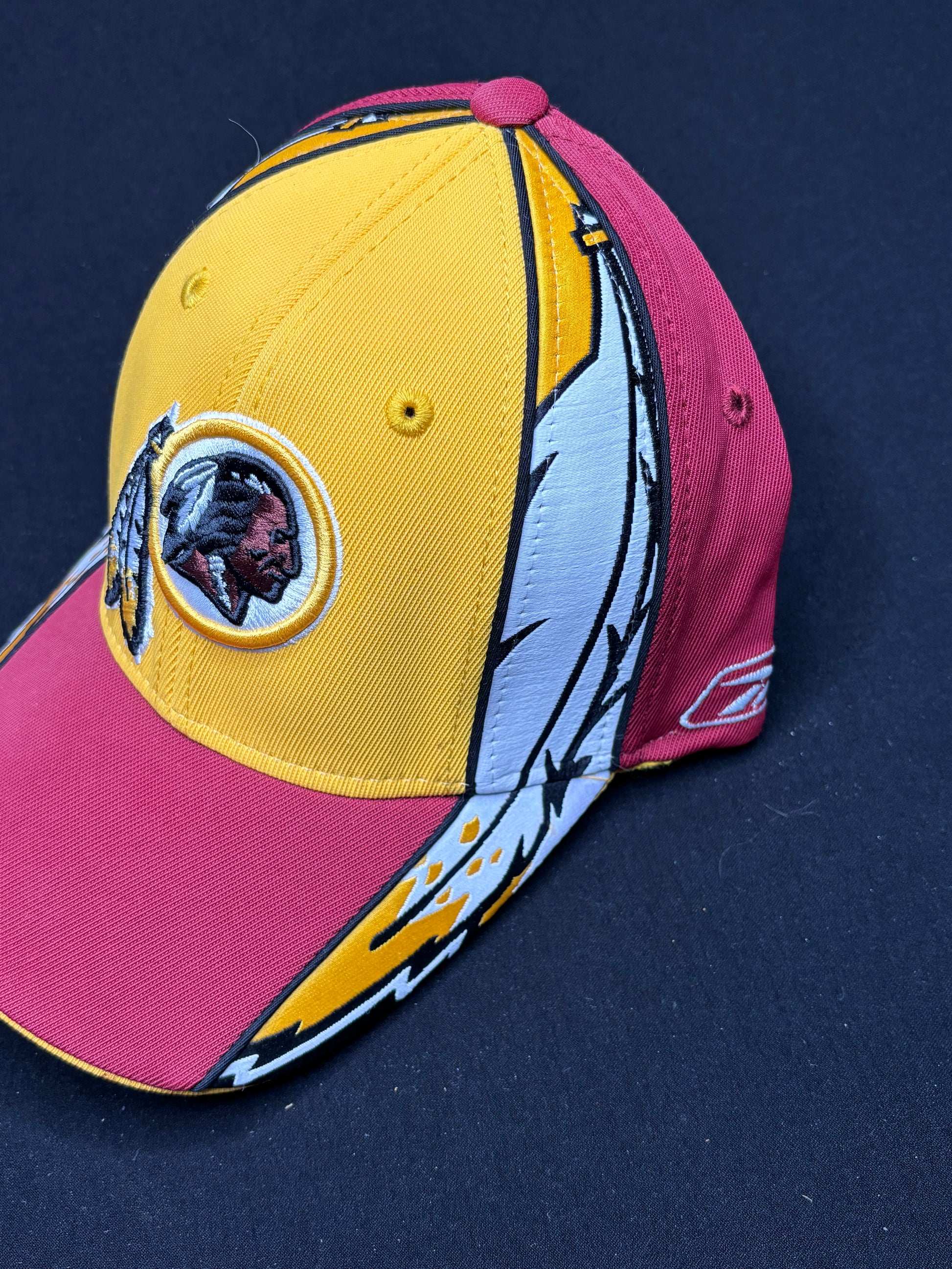 NWT Washington Redskins Reebok Flex Fit Hat