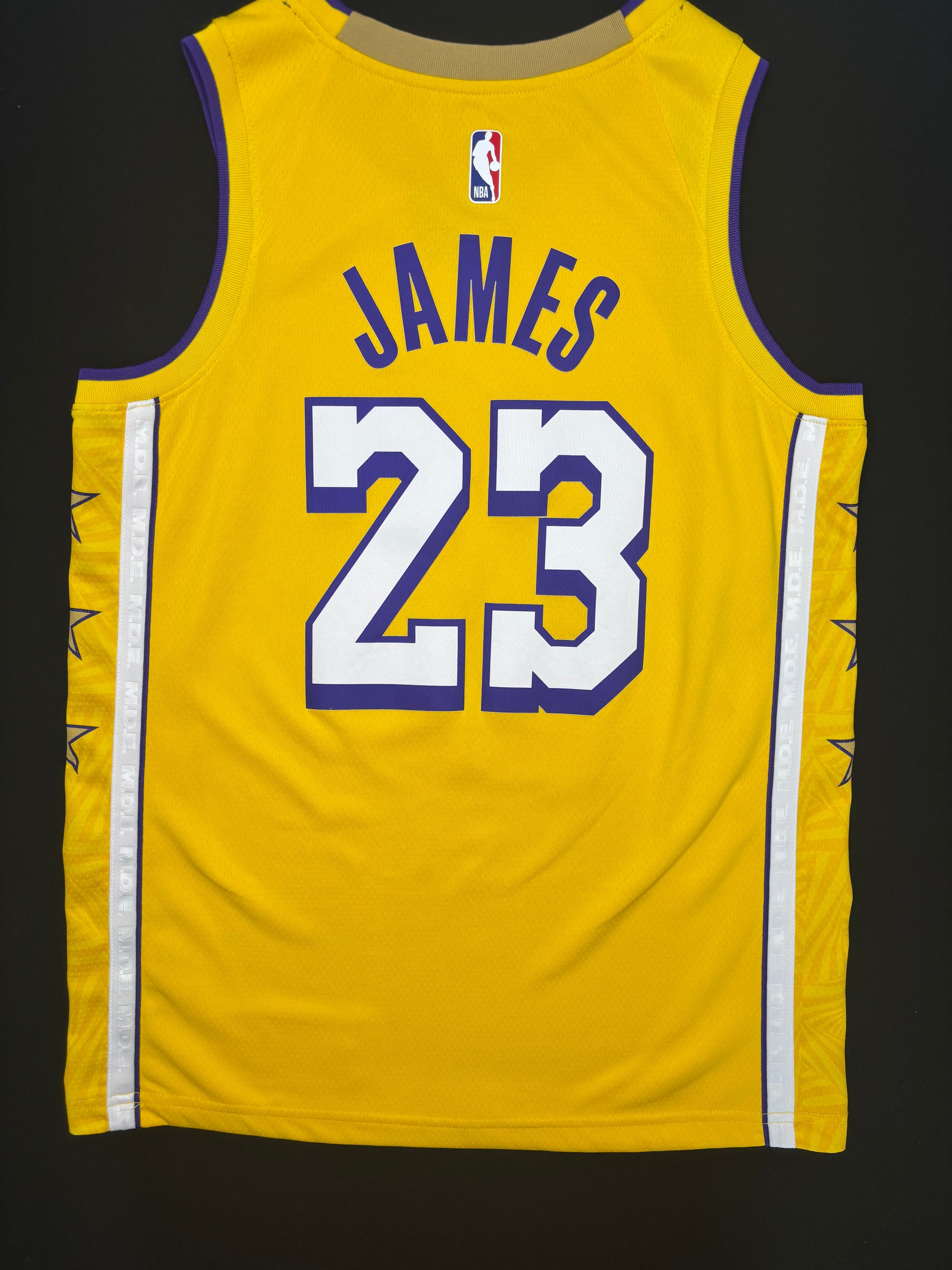 Los Angeles Lakers LeBron James Lore Series Nike Swingman Basketball Jersey Size: 44