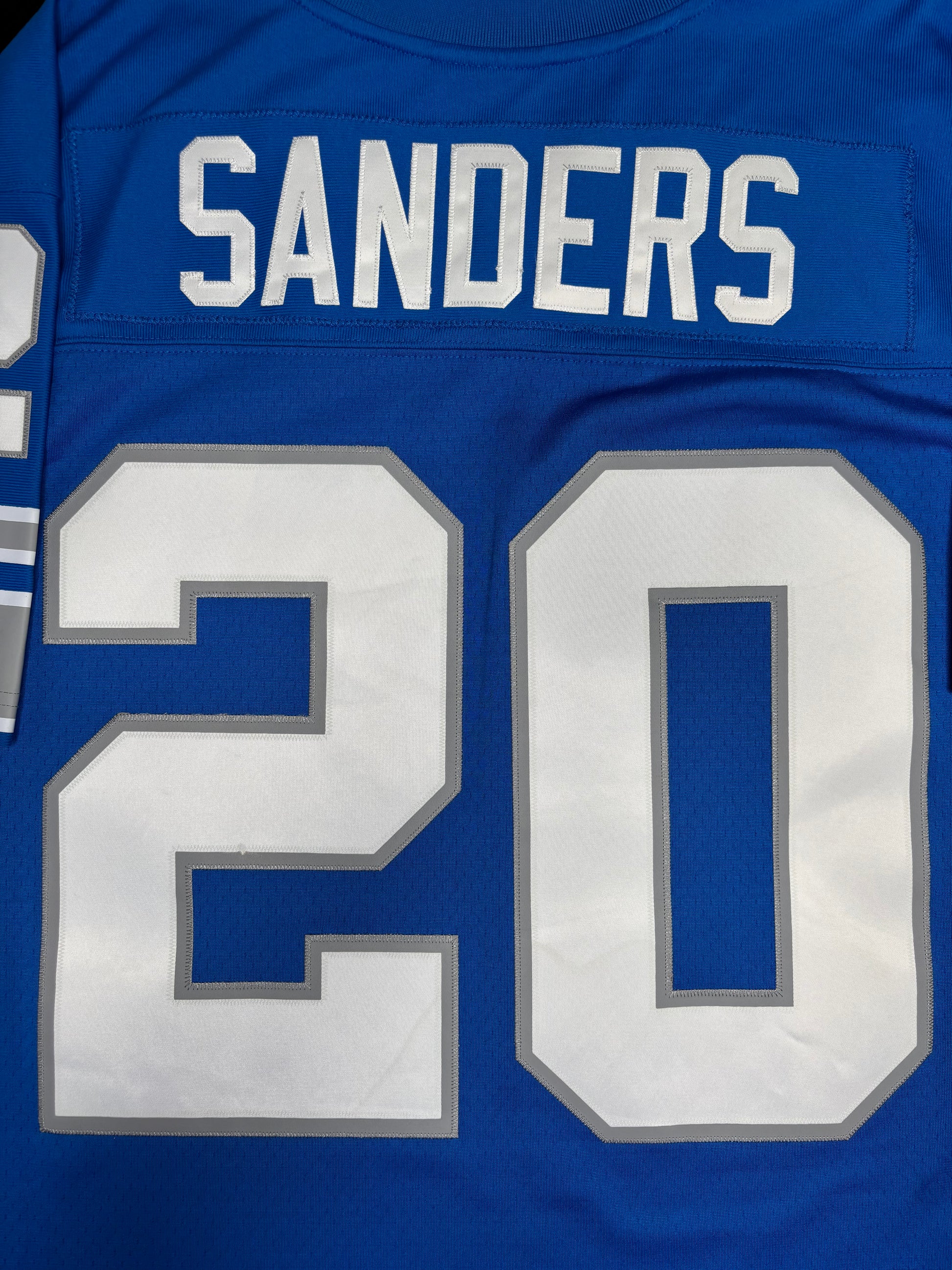 Detroit Lions Barry Sanders Mitchell & Ness Football Jersey Size: Medium