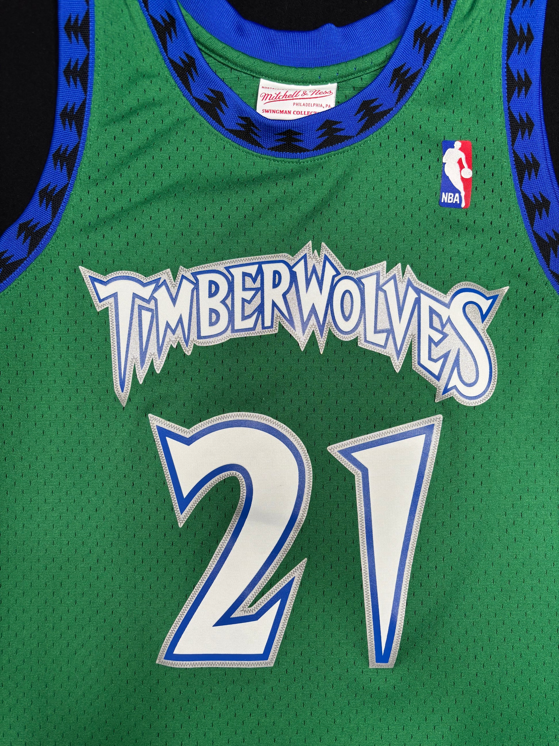 Minnesota Timberwolves Kevin Garnett Mitchell & Ness HWC Swingman Basketball Jersey Size: Medium