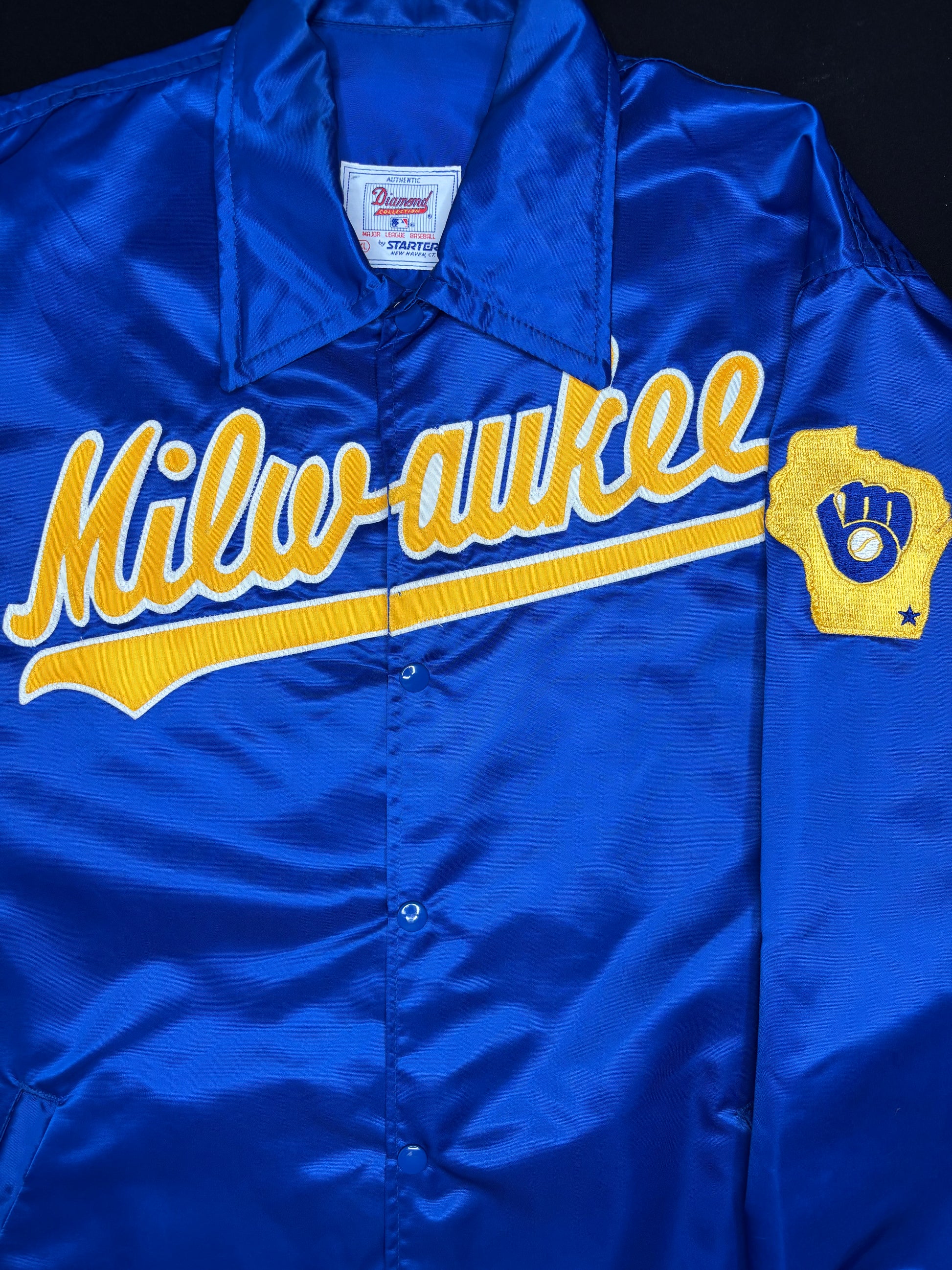 Milwaukee Brewers Vintage Starter Jacket Size: XL